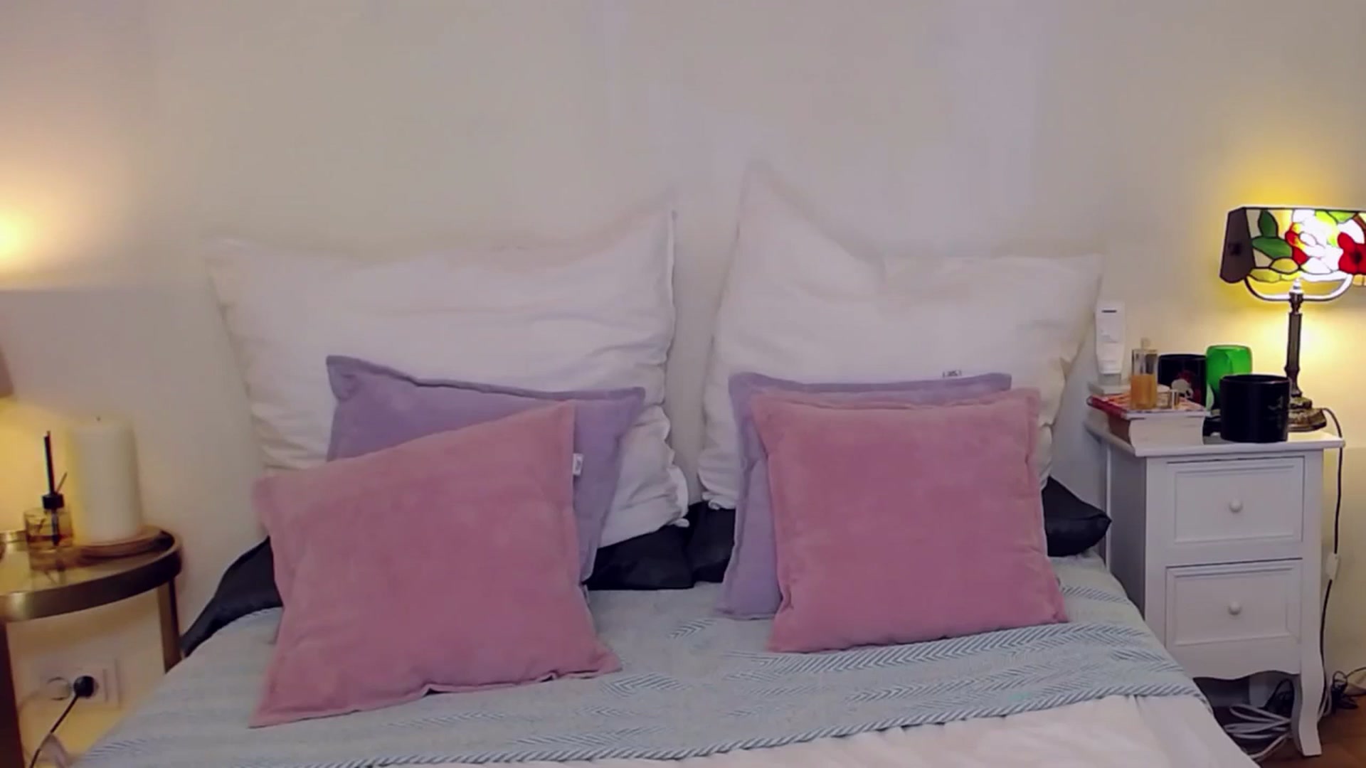 Gallery image thumbnail from Squirtly_Alex's myfreecams stream on, 08/20/2023, 15:27 image 14 of 20