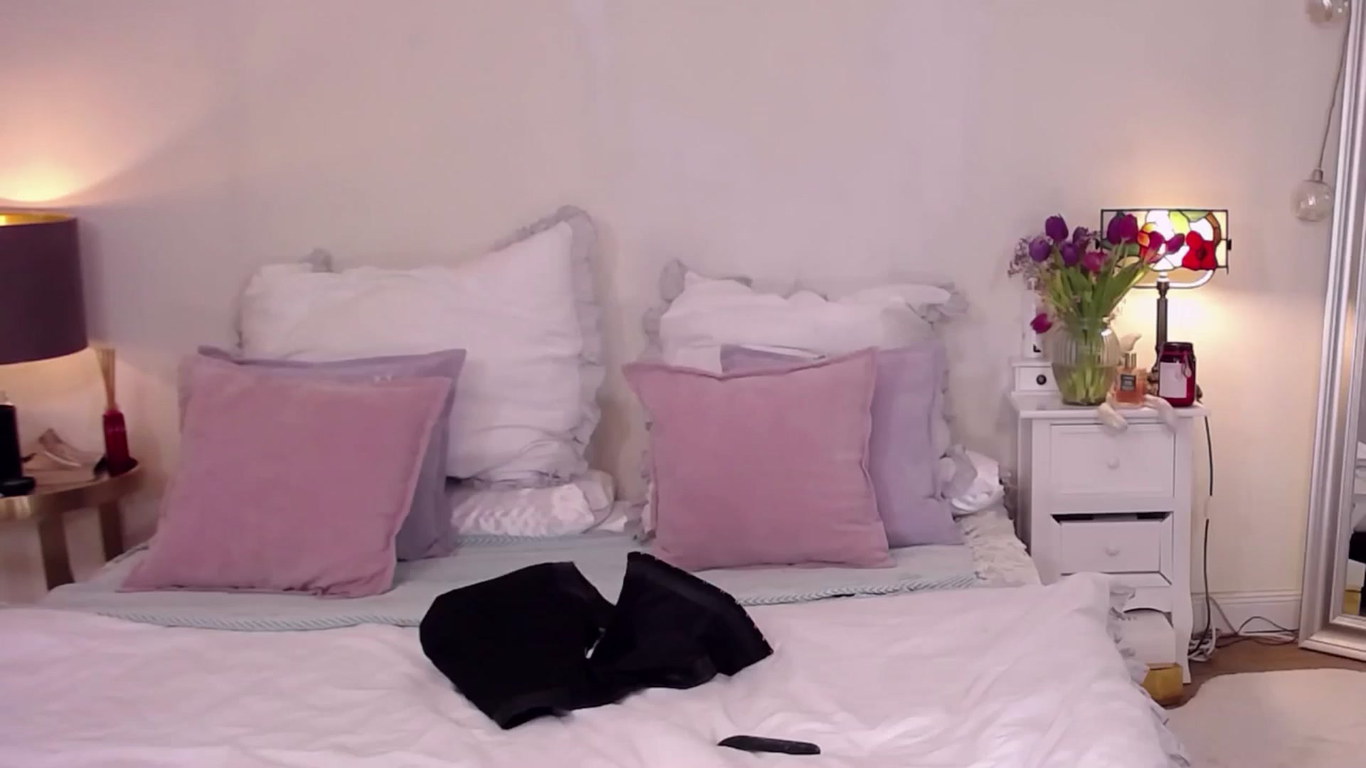 Gallery image thumbnail from Squirtly_Alex's myfreecams stream on, 05/10/2024, 17:10 image 5 of 20