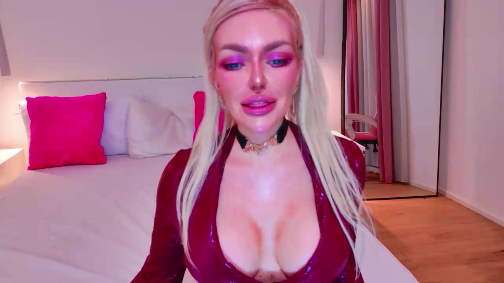 Gallery image thumbnail from Squirtly_Alex's myfreecams stream on, 08/04/2026, 20:58 image 5 of 20