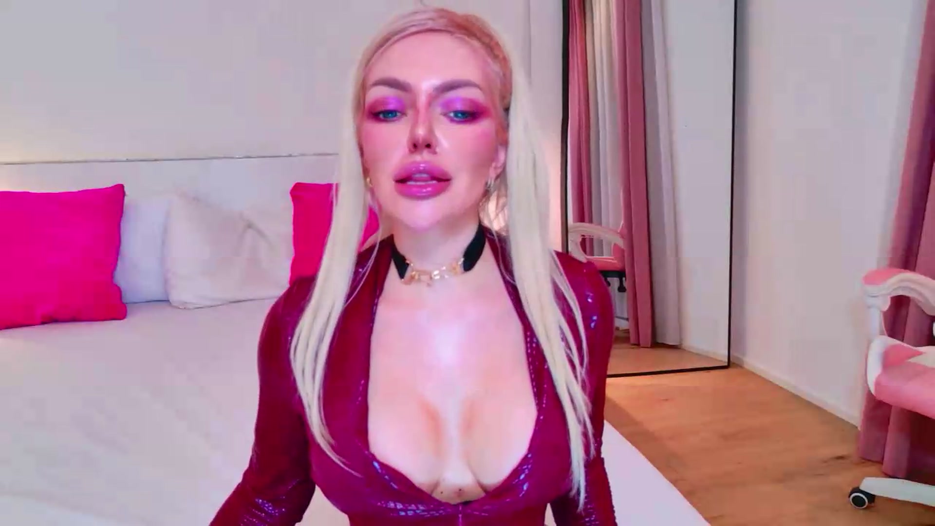 Gallery image thumbnail from Squirtly_Alex's myfreecams stream on, 08/04/2026, 20:58 image 13 of 20