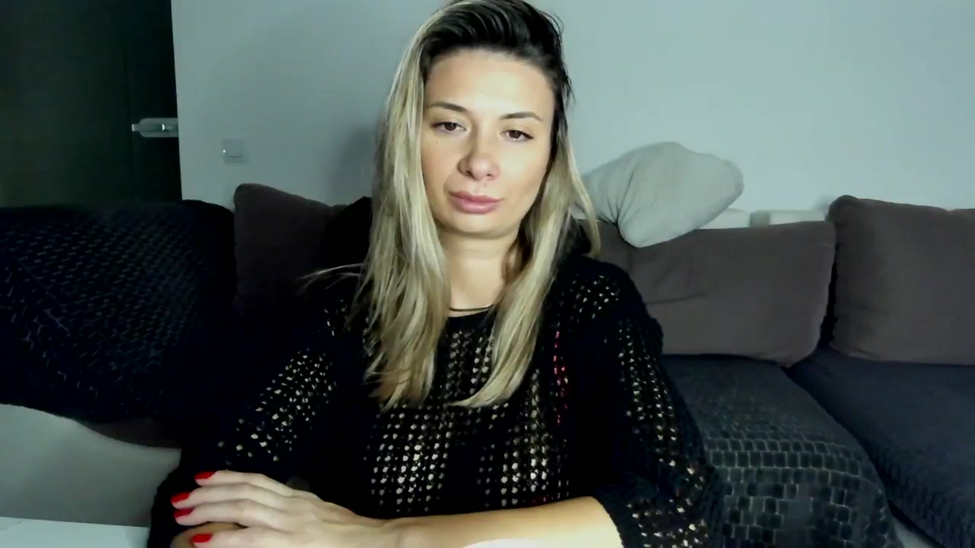 Gallery image thumbnail from SseCretA's myfreecams stream on, 03/13/2024, 05:56 image 14 of 20