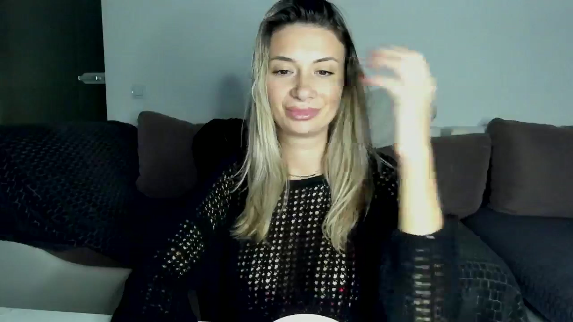 Gallery image thumbnail from SseCretA's myfreecams stream on, 03/13/2024, 05:56 image 10 of 20