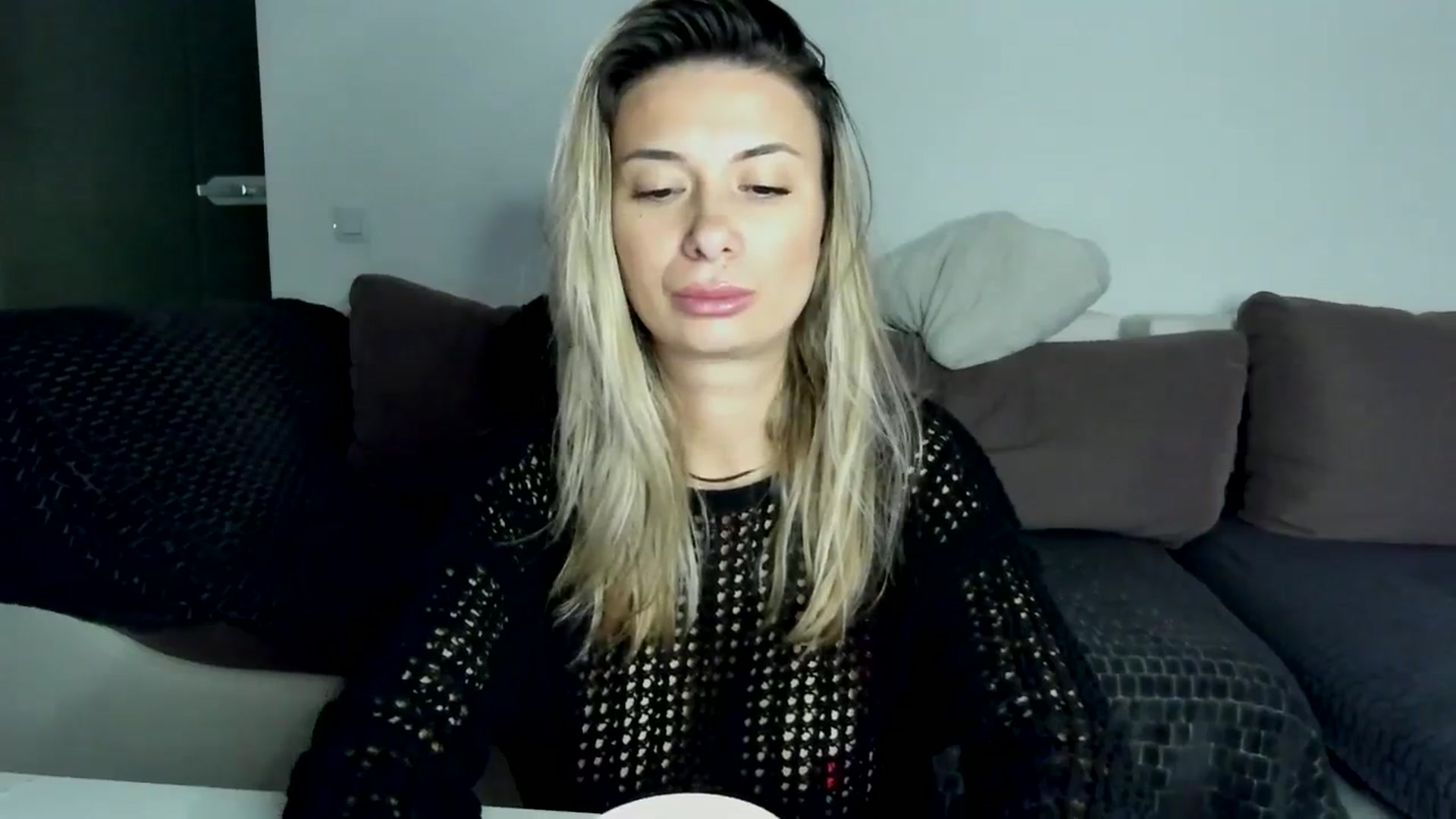 Gallery image thumbnail from SseCretA's myfreecams stream on, 03/13/2024, 05:56 image 15 of 20