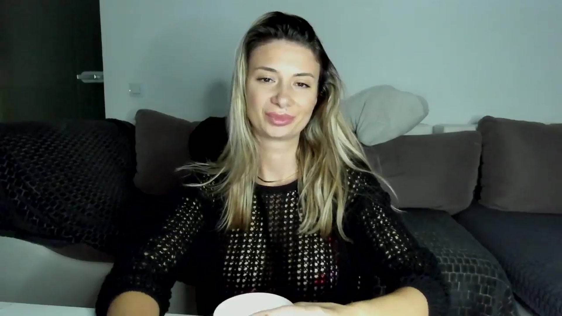 Gallery image thumbnail from SseCretA's myfreecams stream on, 03/13/2024, 05:56 image 7 of 20