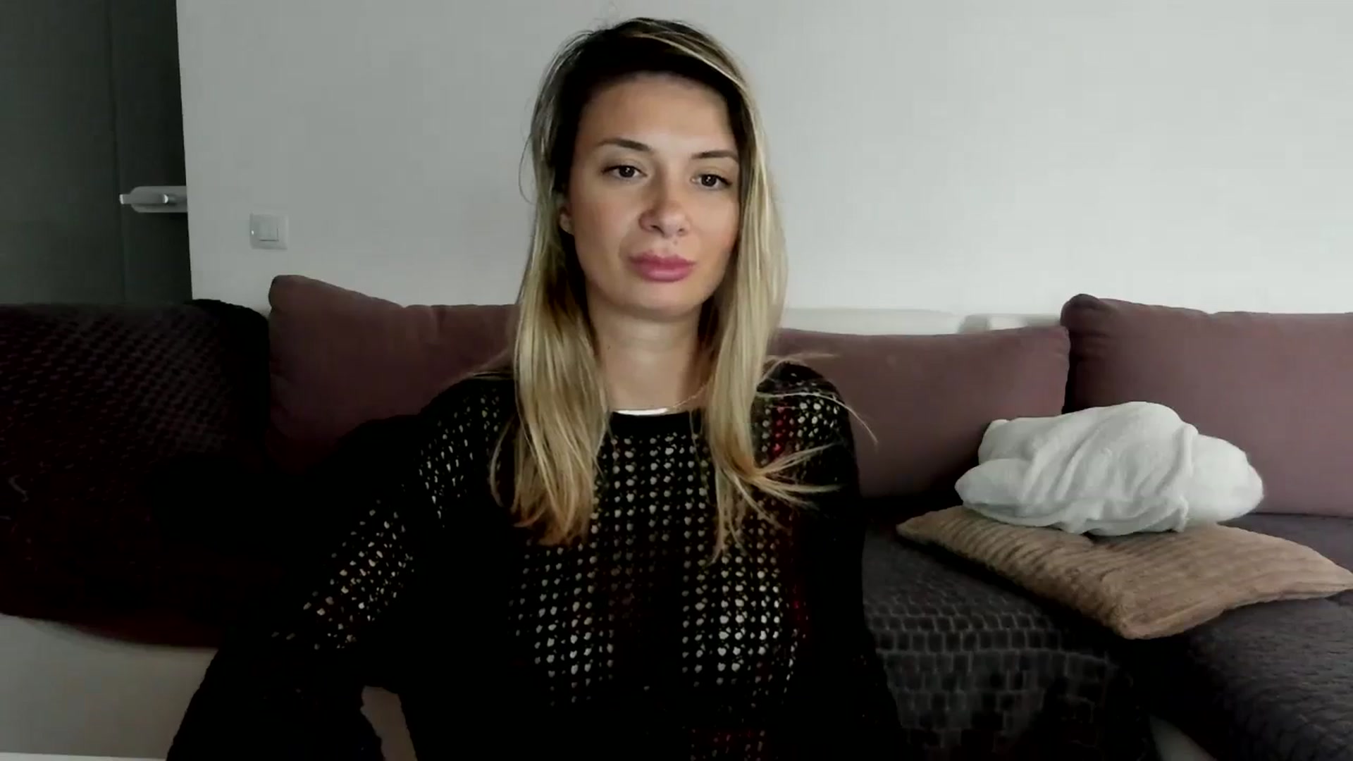 Gallery image thumbnail from SseCretA's myfreecams stream on, 03/13/2024, 07:39 image 18 of 20