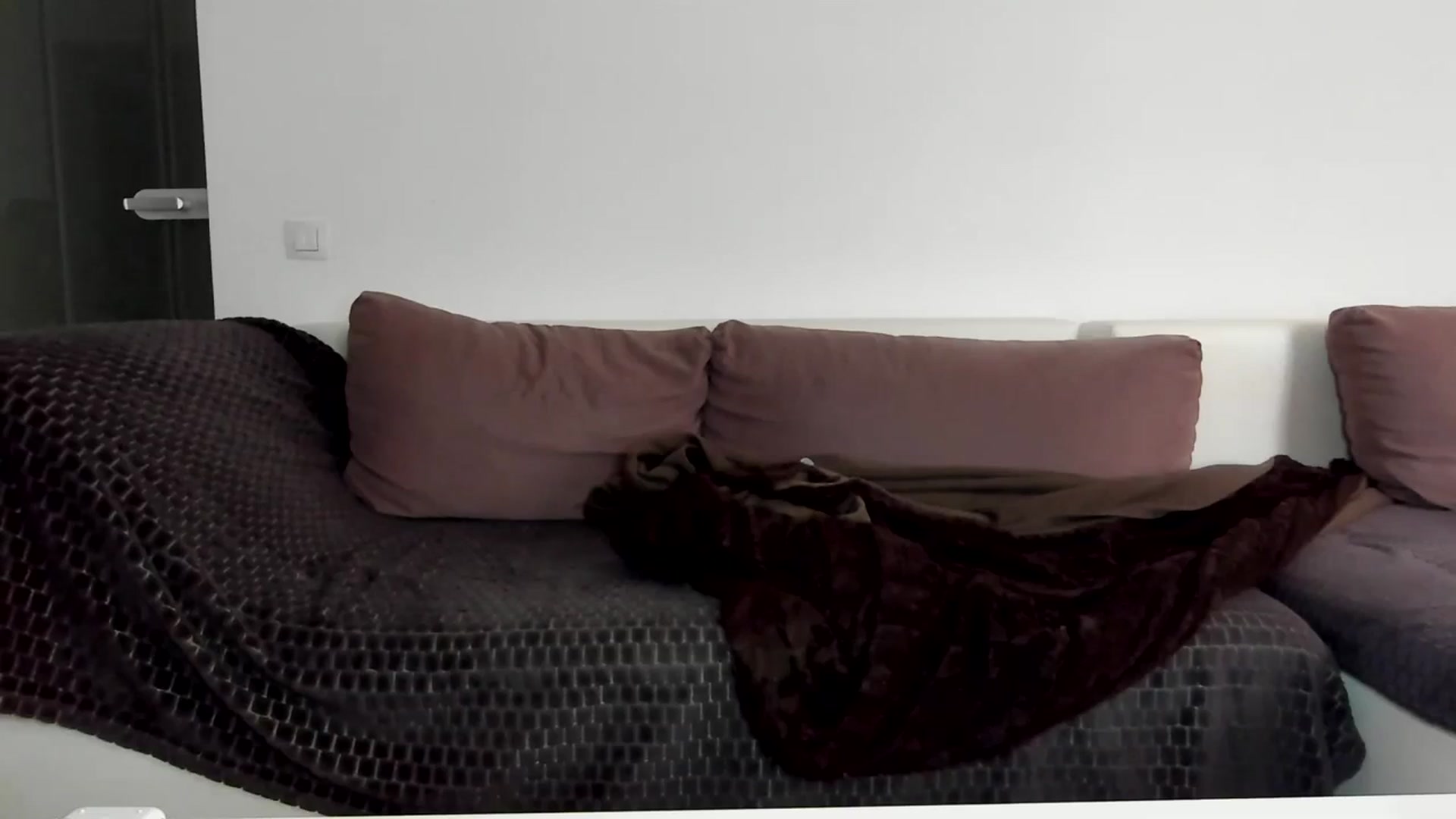Gallery image thumbnail from SseCretA's myfreecams stream on, 03/28/2024, 06:41 image 19 of 20