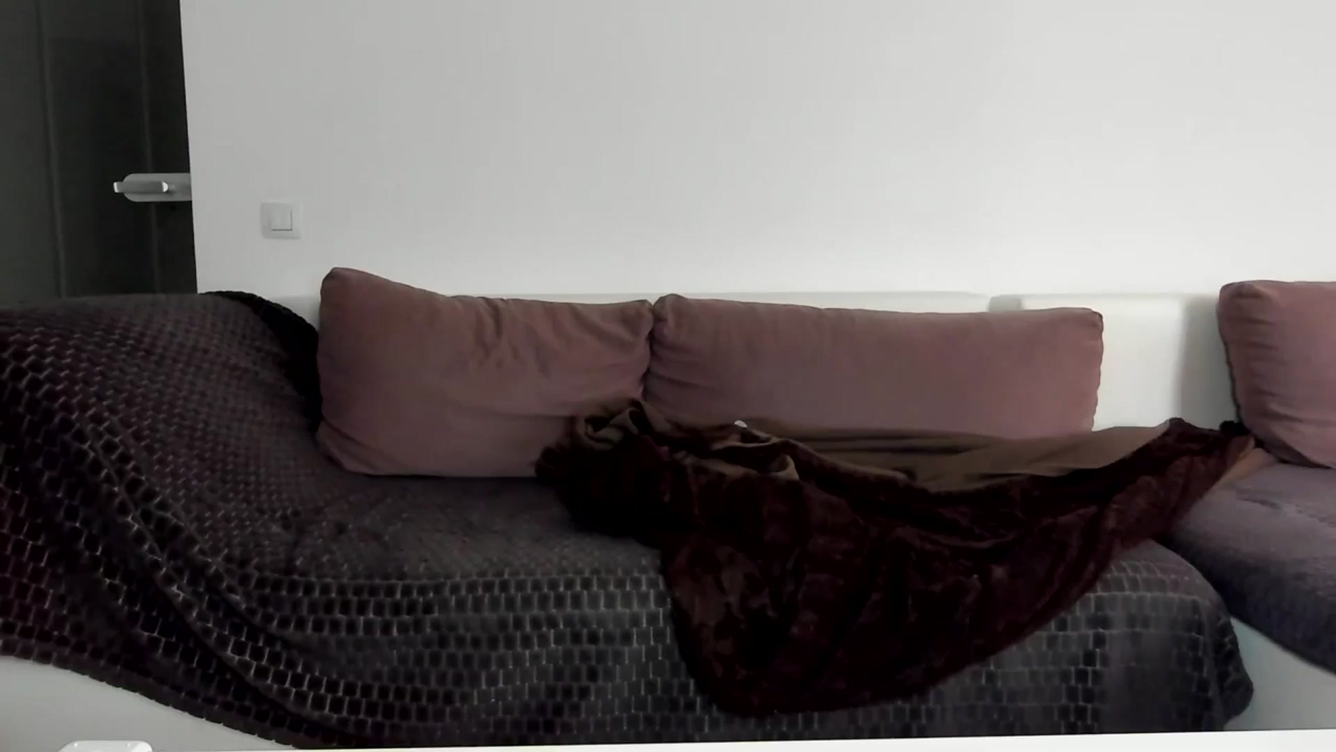 Gallery image thumbnail from SseCretA's myfreecams stream on, 03/28/2024, 06:41 image 18 of 20