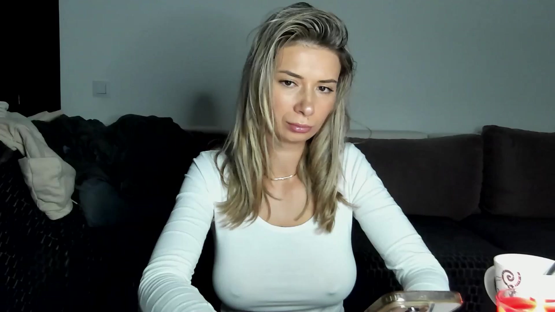 Gallery image thumbnail from SseCretA's myfreecams stream on, 04/23/2024, 04:03 image 15 of 20