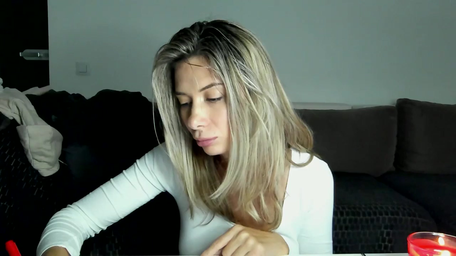 Gallery image thumbnail from SseCretA's myfreecams stream on, 04/23/2024, 05:27 image 18 of 20