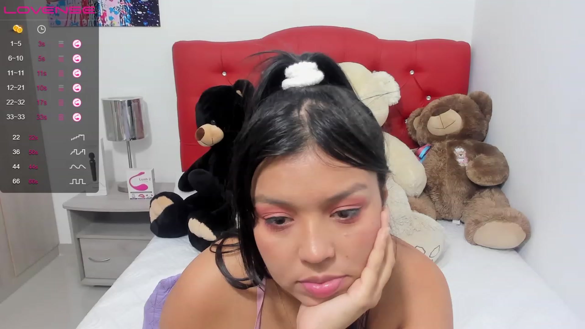 Gallery image thumbnail from Ssknyysweeet_'s myfreecams stream on, 08/04/2023, 16:19 image 17 of 20