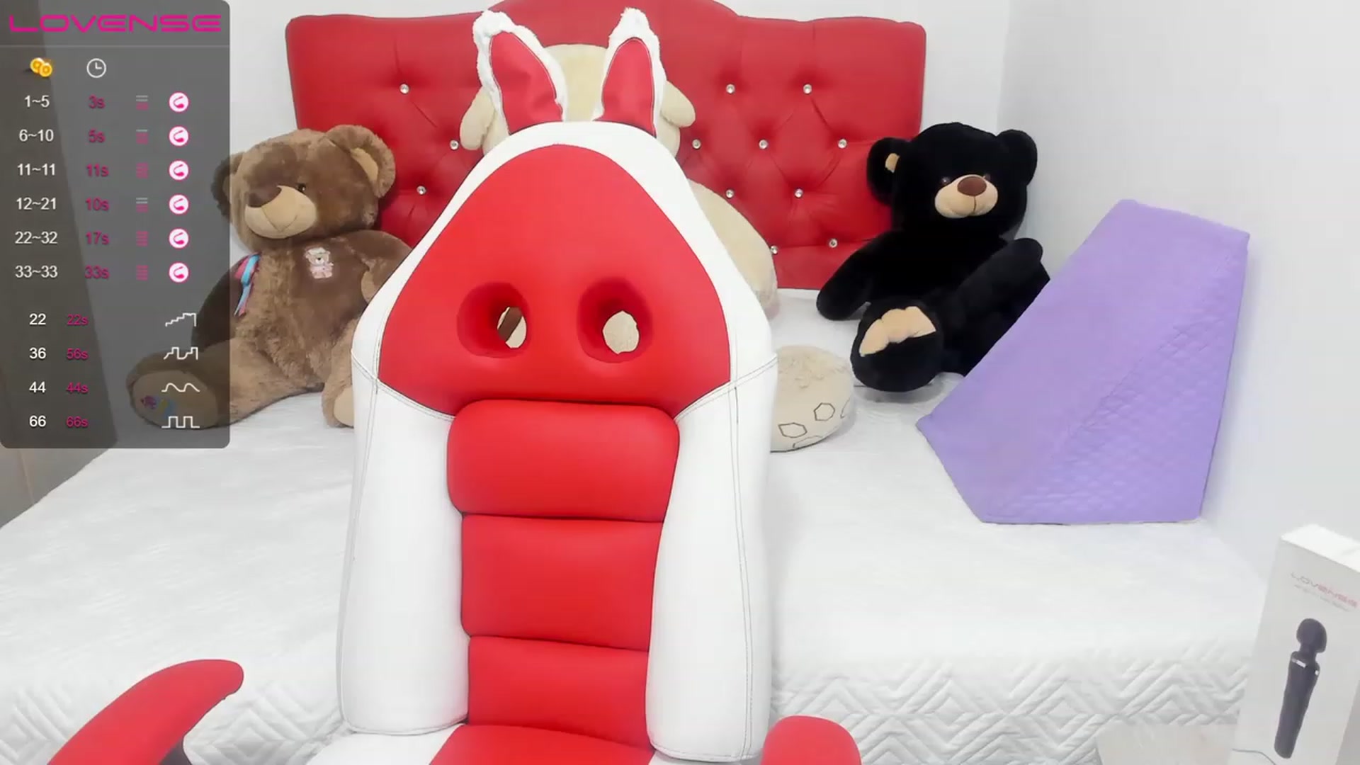 Gallery image thumbnail from Ssknyysweeet_'s myfreecams stream on, 08/12/2023, 13:52 image 10 of 20