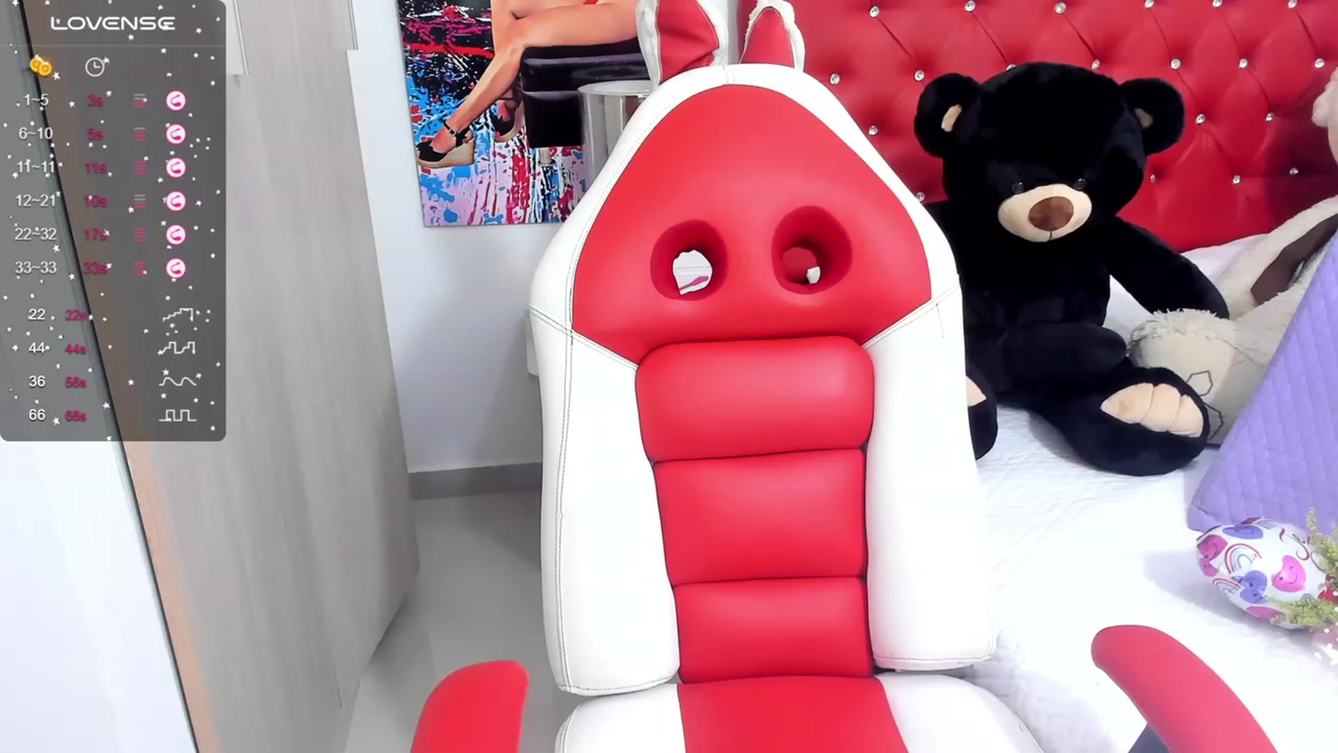 Gallery image thumbnail from Ssknyysweeet_'s myfreecams stream on, 03/08/2024, 16:08 image 18 of 20