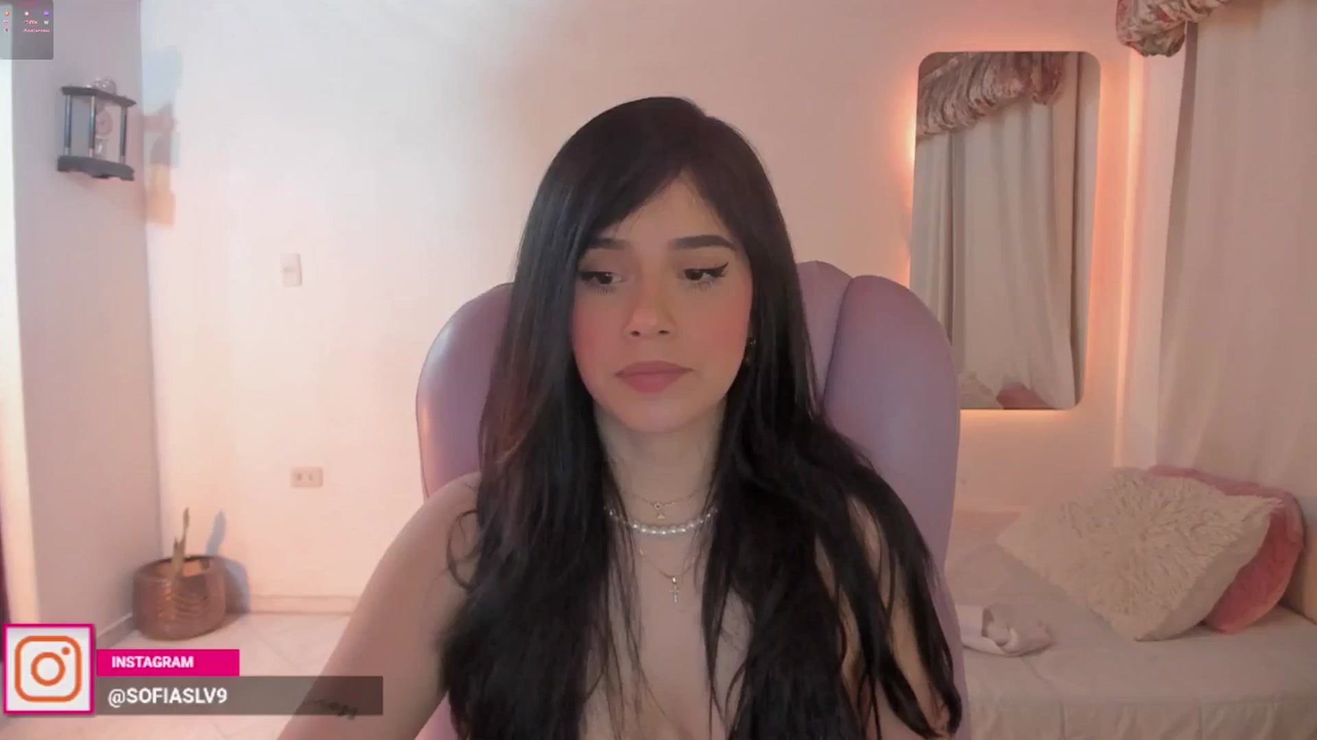 Gallery image thumbnail from Sslv39's myfreecams stream on, 06/30/2025, 09:29 image 2 of 20