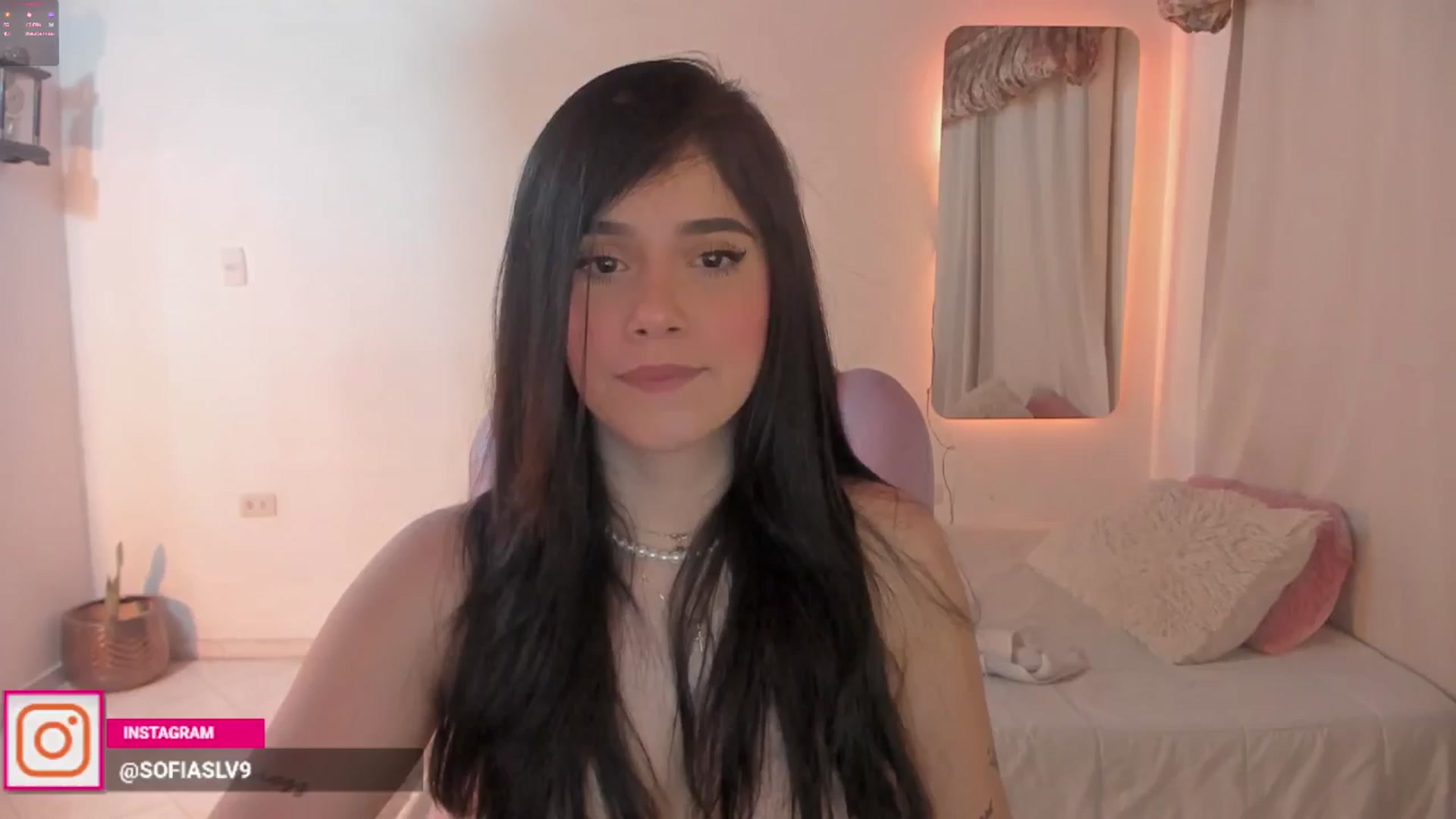 Gallery image thumbnail from Sslv39's myfreecams stream on, 06/30/2025, 09:29 image 20 of 20