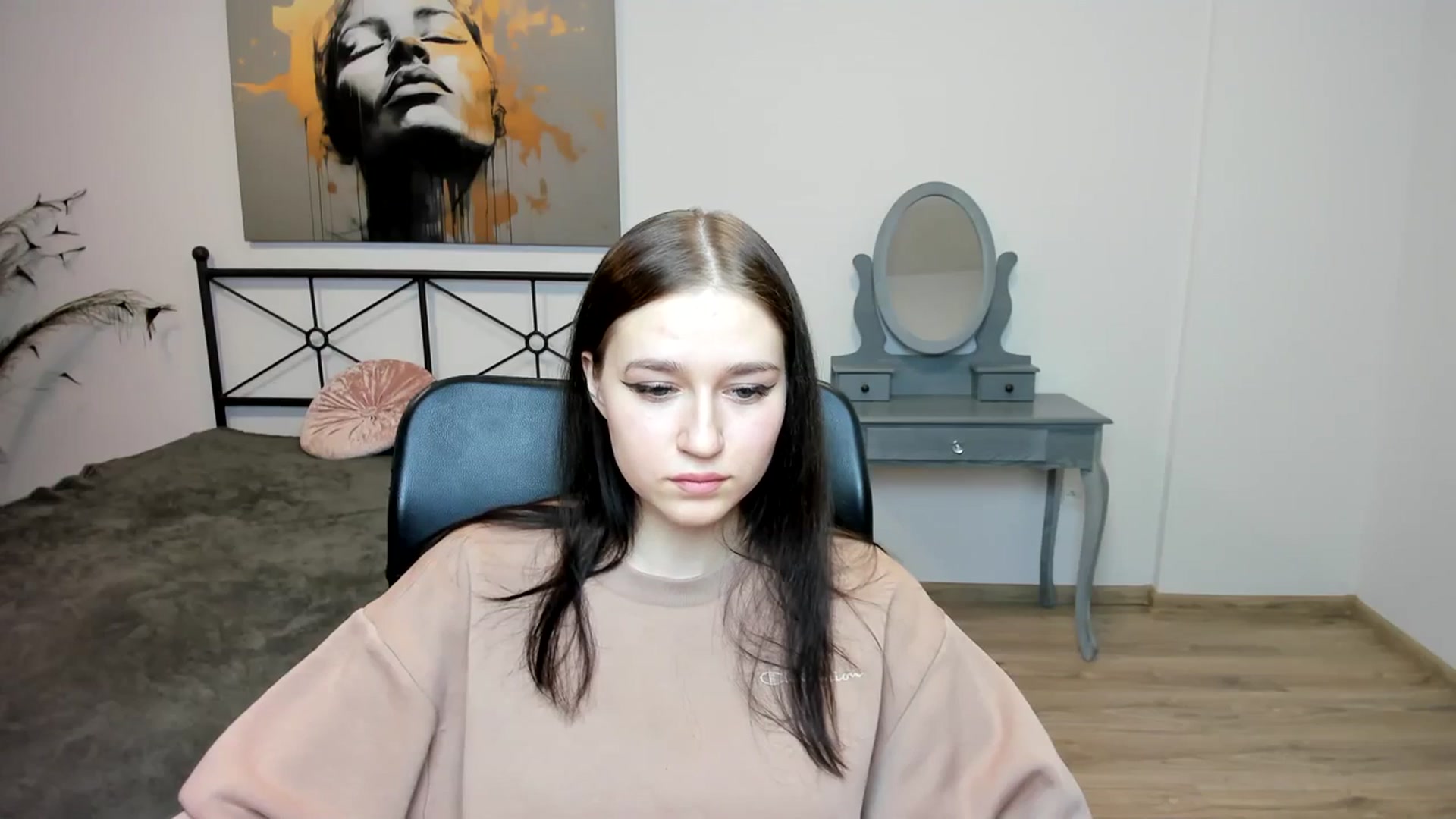 Gallery image thumbnail from SsweetPeaches's myfreecams stream on, 01/07/2024, 22:58 image 15 of 20
