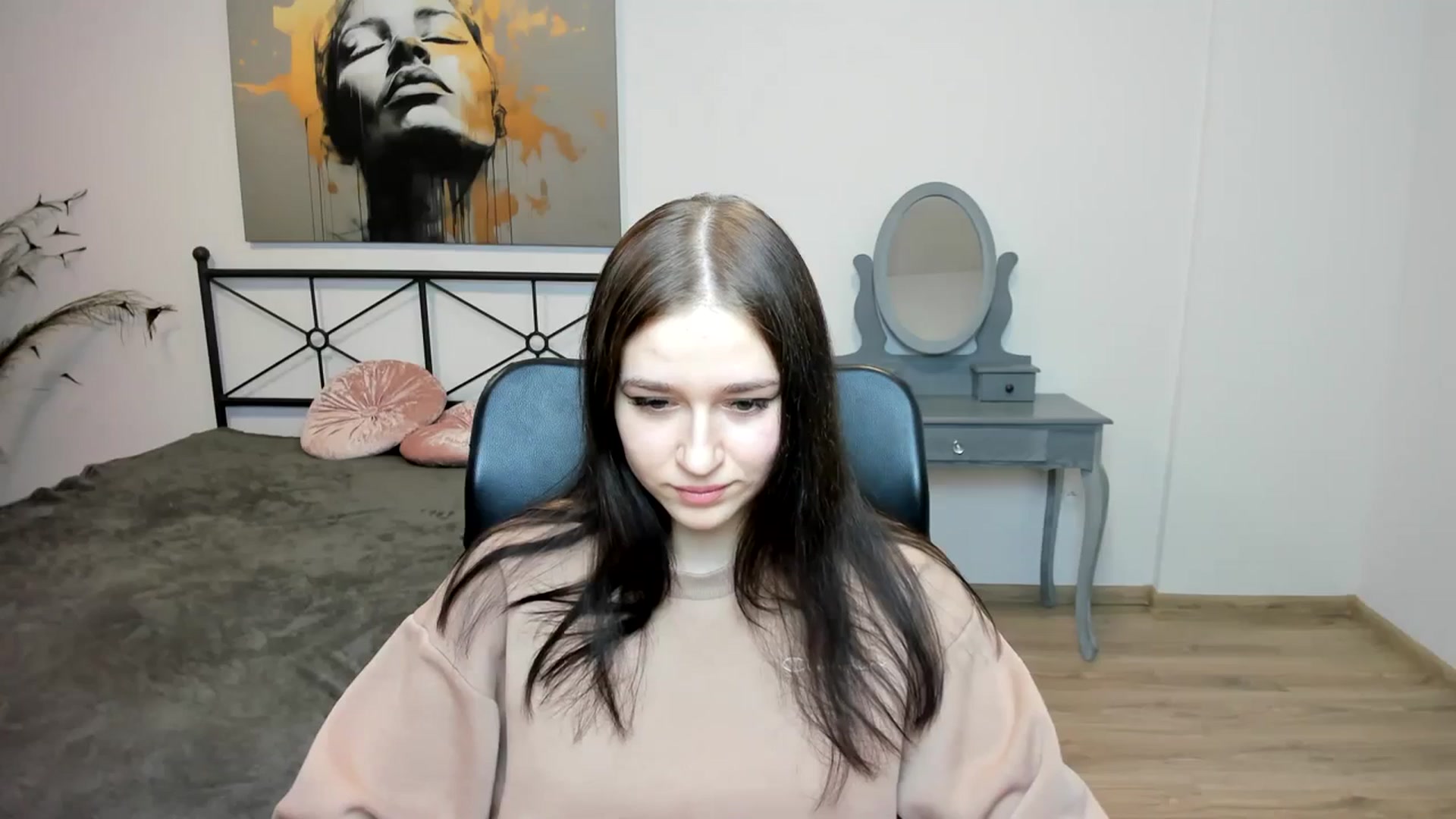 Gallery image thumbnail from SsweetPeaches's myfreecams stream on, 01/07/2024, 22:58 image 2 of 20
