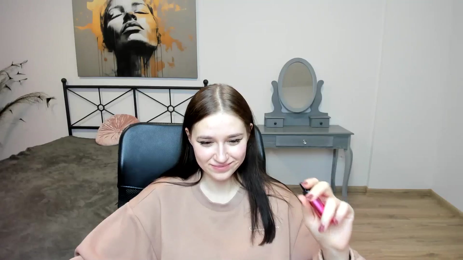 Gallery image thumbnail from SsweetPeaches's myfreecams stream on, 01/08/2024, 01:39 image 16 of 20