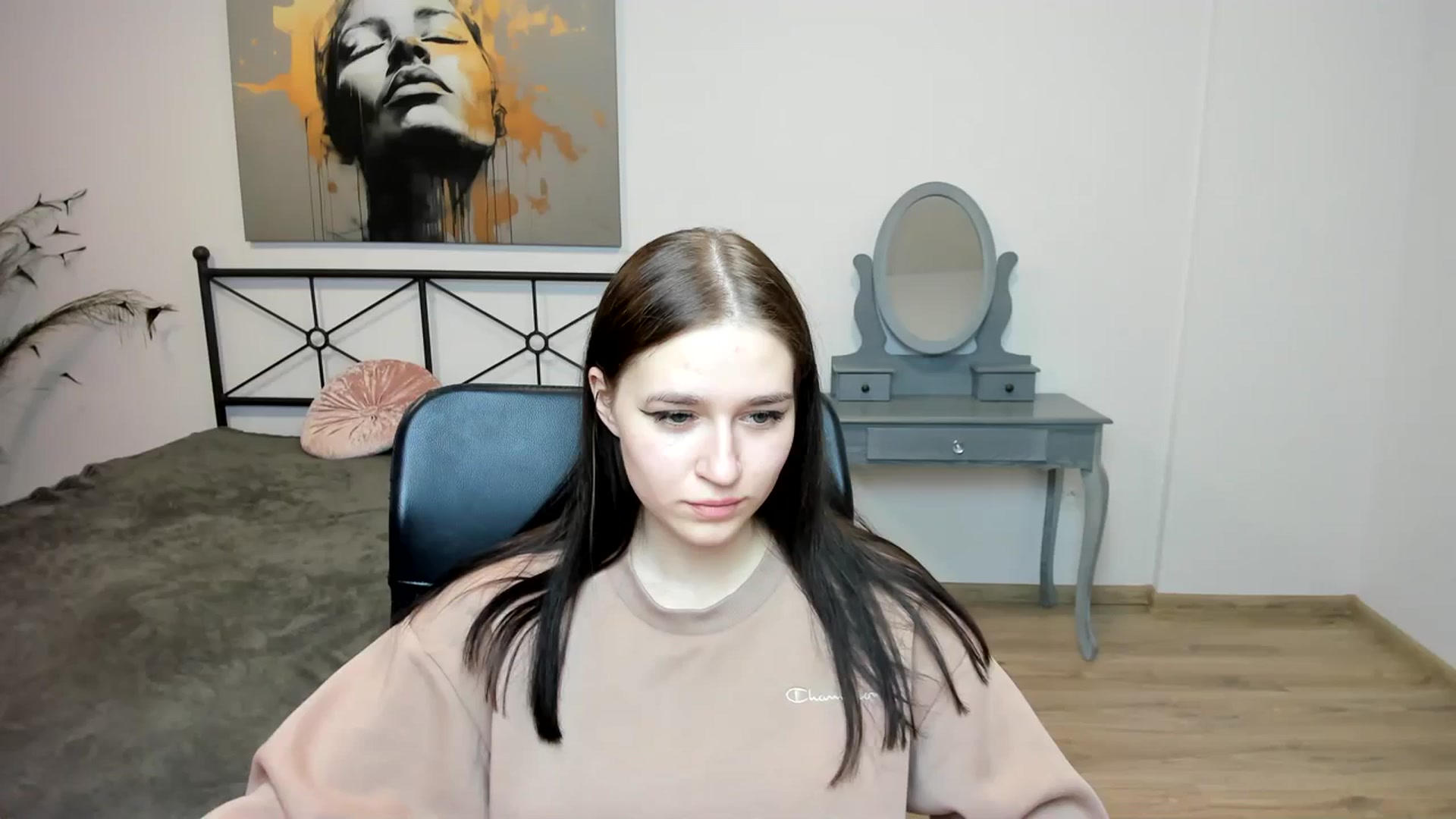 Gallery image thumbnail from SsweetPeaches's myfreecams stream on, 01/08/2024, 01:39 image 1 of 20