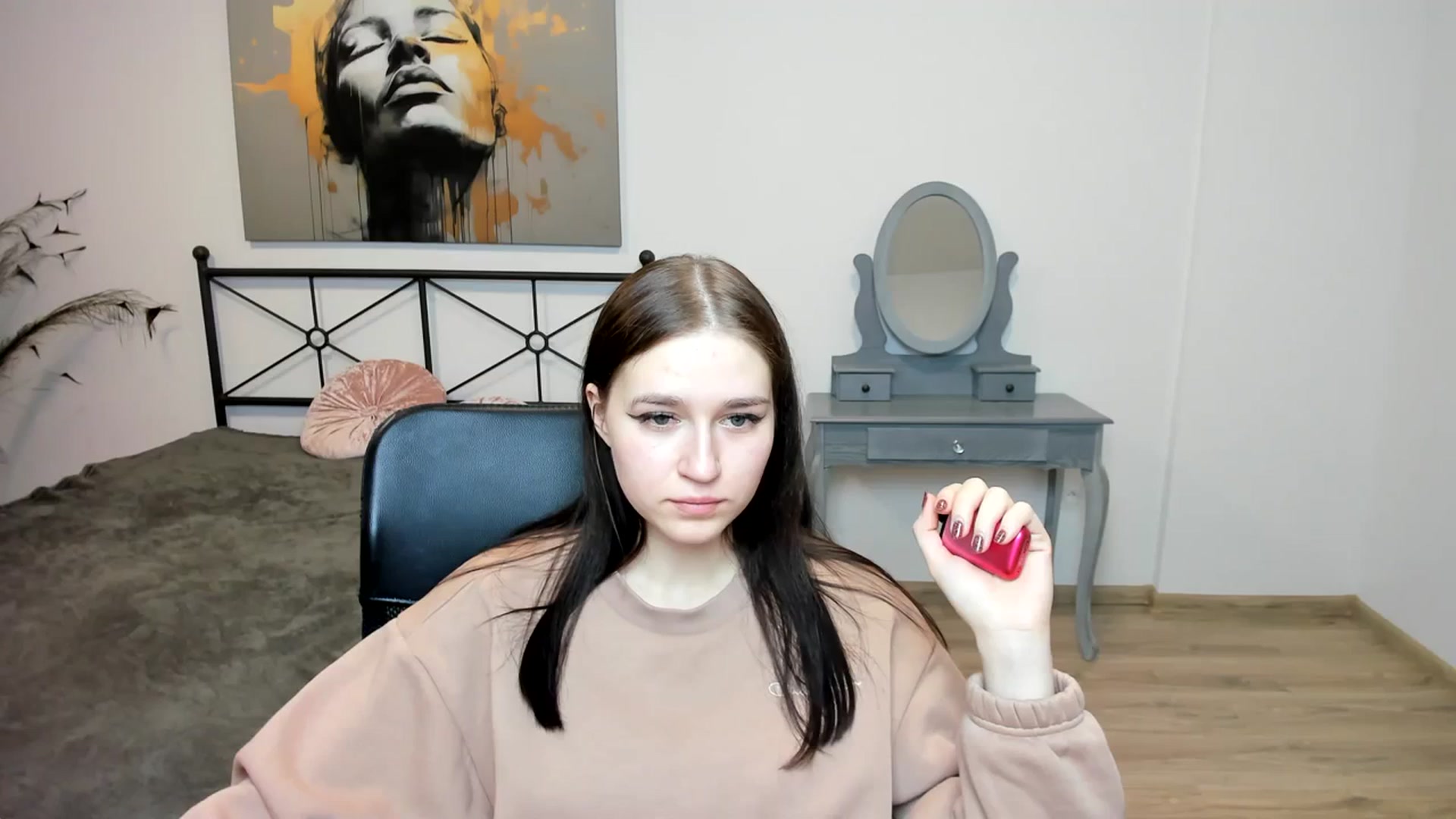 Gallery image thumbnail from SsweetPeaches's myfreecams stream on, 01/08/2024, 01:39 image 9 of 20