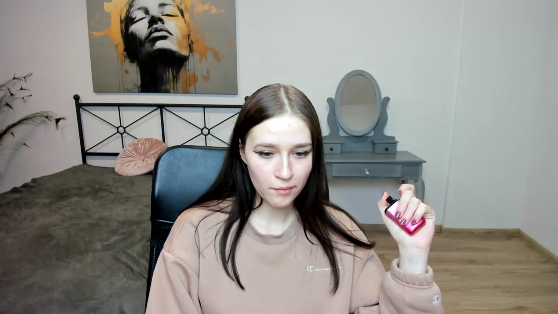 Gallery image thumbnail from SsweetPeaches's myfreecams stream on, 01/08/2024, 02:03 image 10 of 20