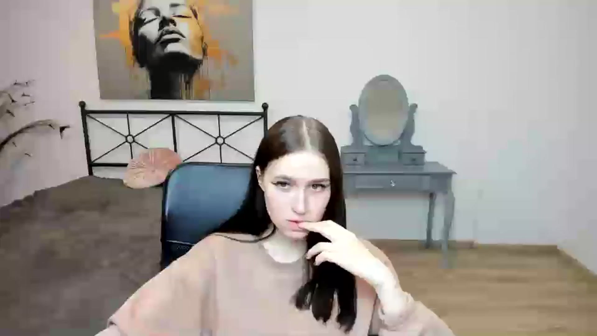 Gallery image thumbnail from SsweetPeaches's myfreecams stream on, 01/08/2024, 02:03 image 4 of 20