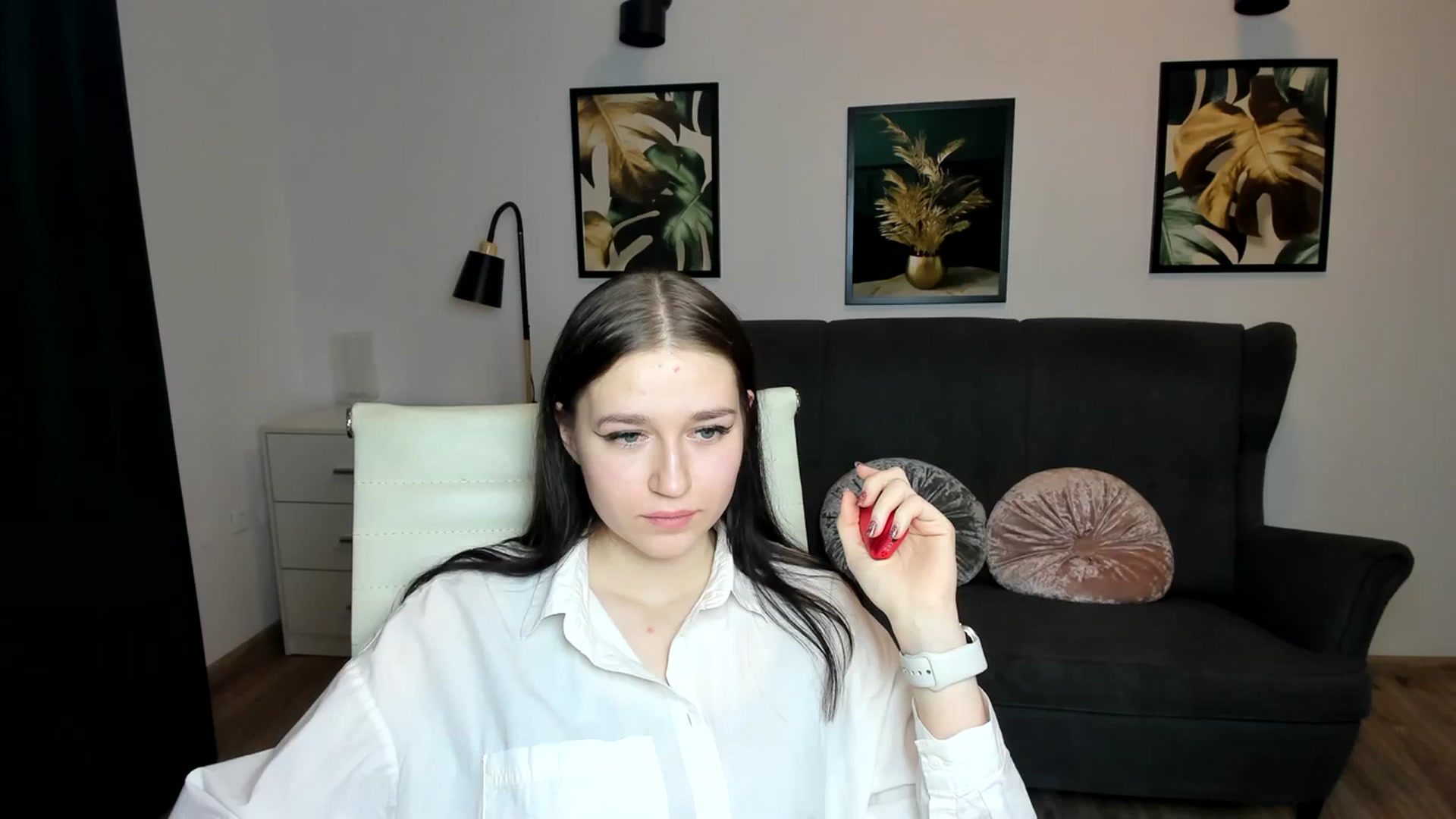 Gallery image thumbnail from SsweetPeaches's myfreecams stream on, 01/10/2024, 24:49 image 1 of 20