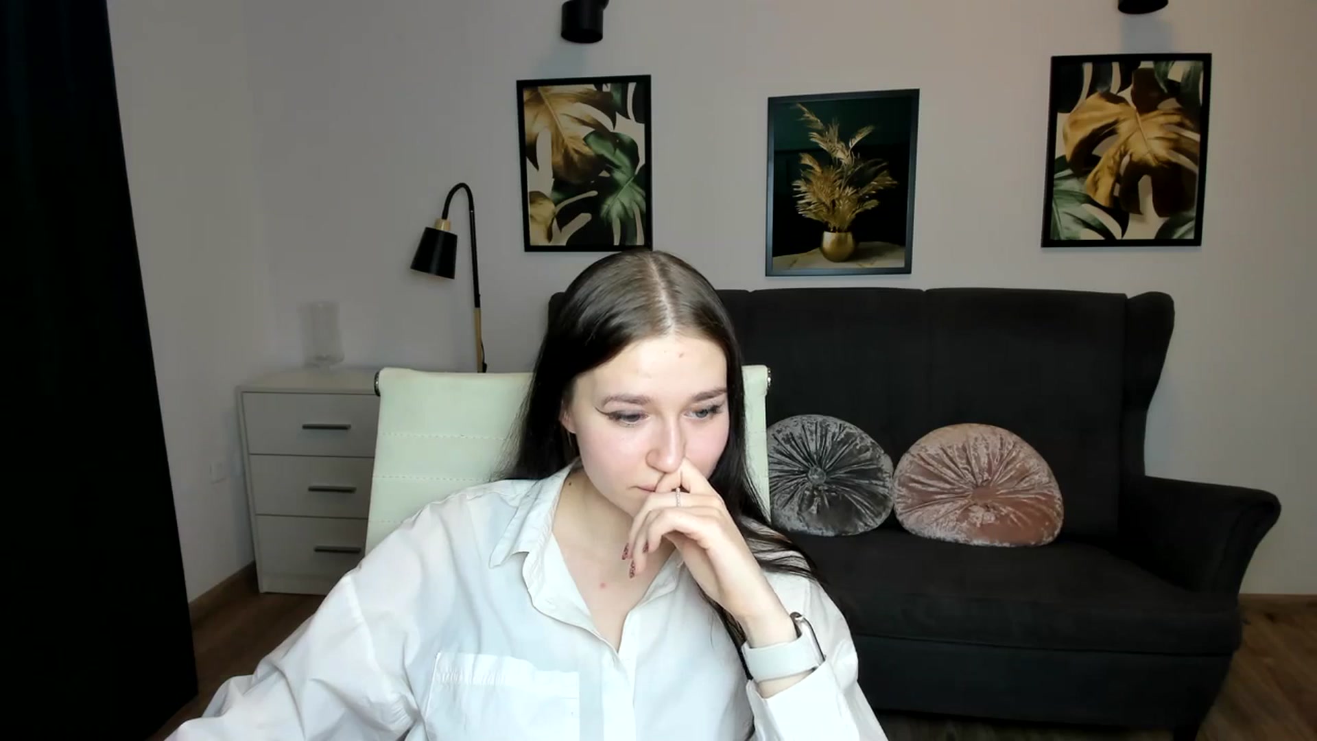 Gallery image thumbnail from SsweetPeaches's myfreecams stream on, 01/10/2024, 02:14 image 11 of 20