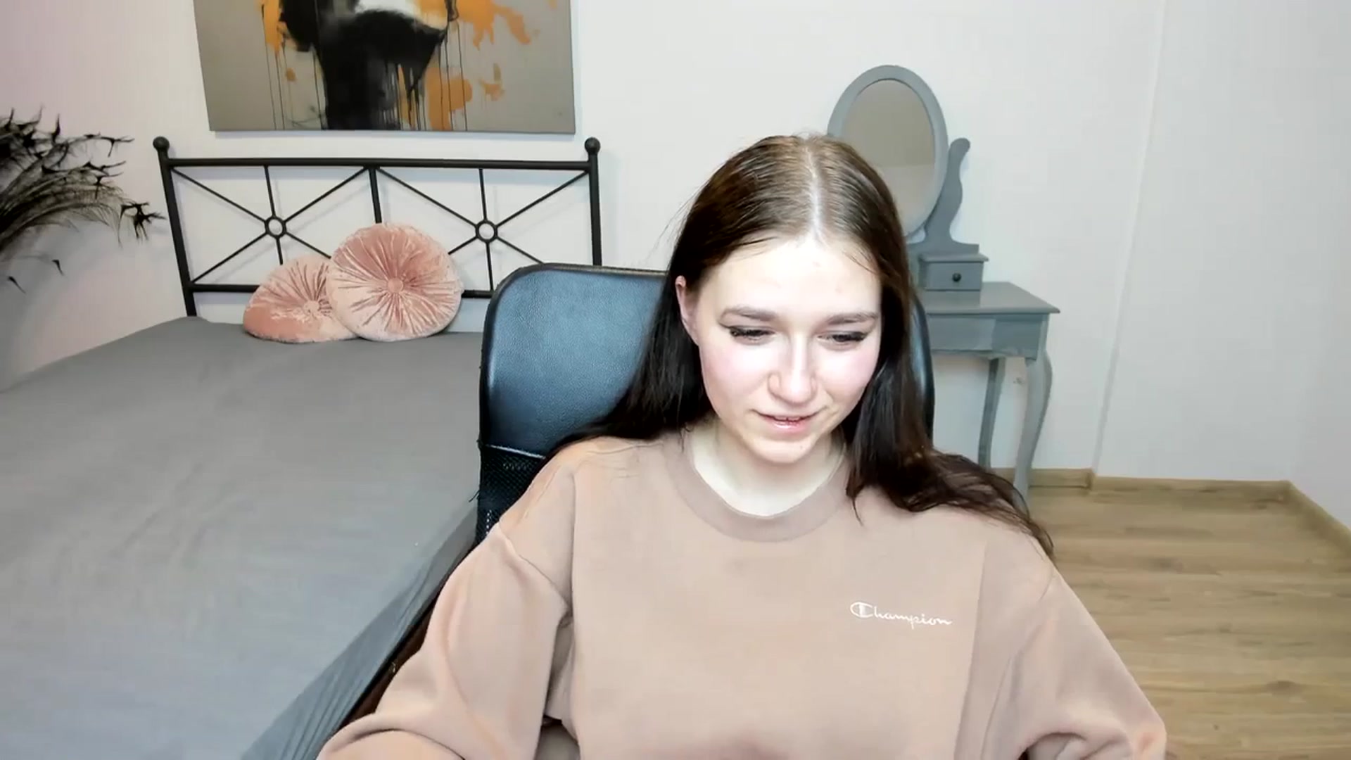 Gallery image thumbnail from SsweetPeaches's myfreecams stream on, 01/16/2024, 03:02 image 15 of 20