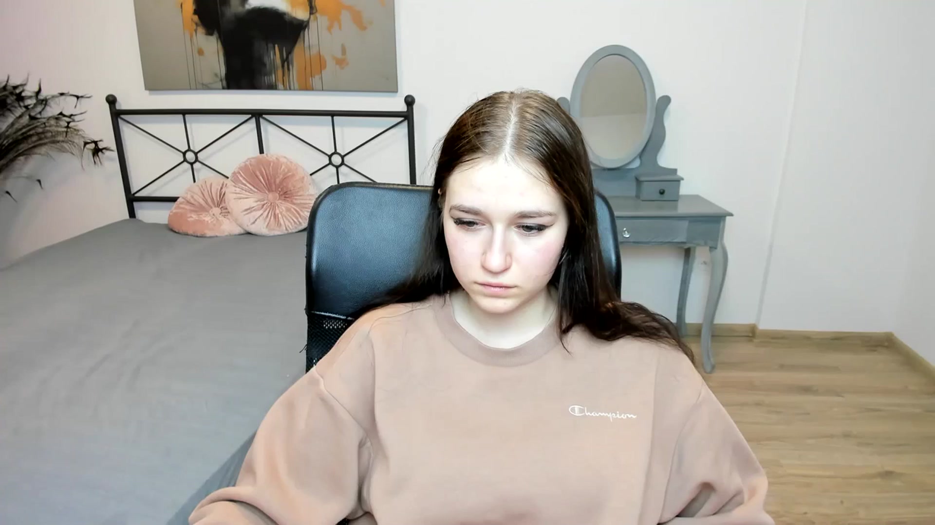 Gallery image thumbnail from SsweetPeaches's myfreecams stream on, 01/16/2024, 03:02 image 1 of 20