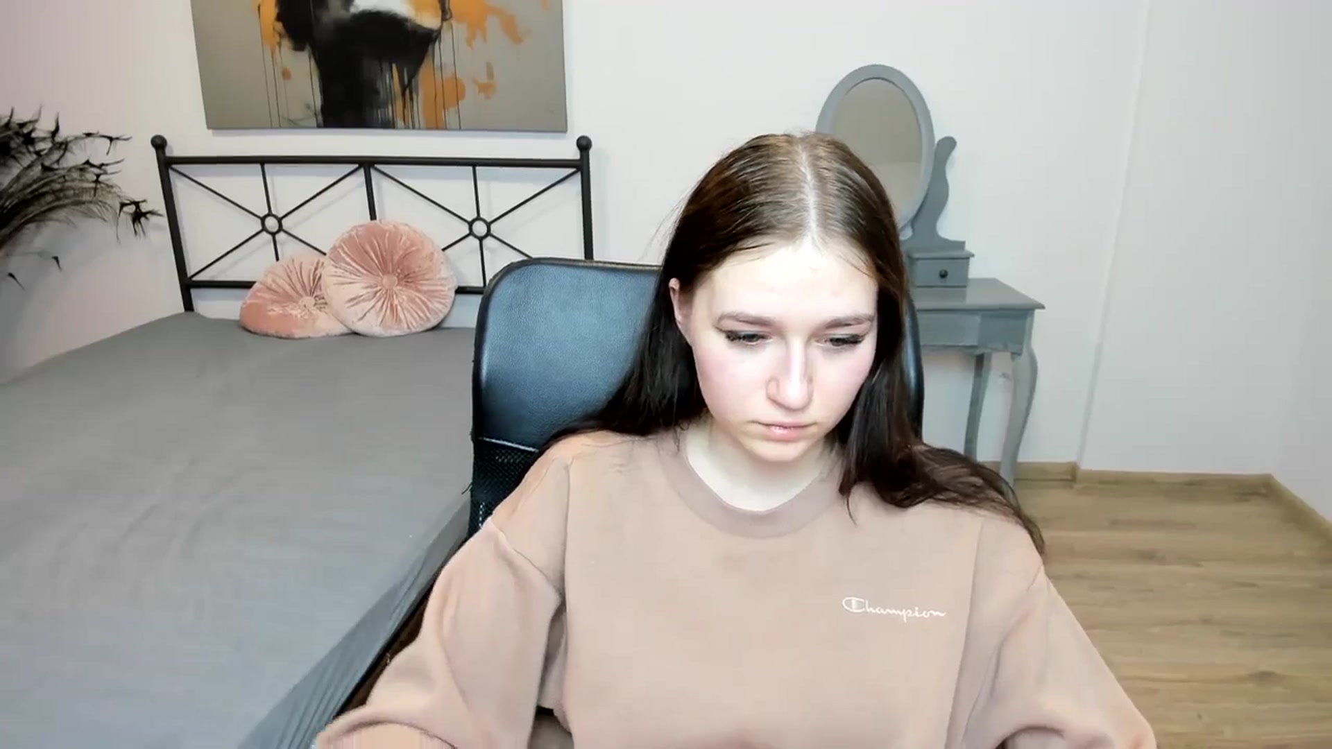Gallery image thumbnail from SsweetPeaches's myfreecams stream on, 01/16/2024, 03:02 image 18 of 20