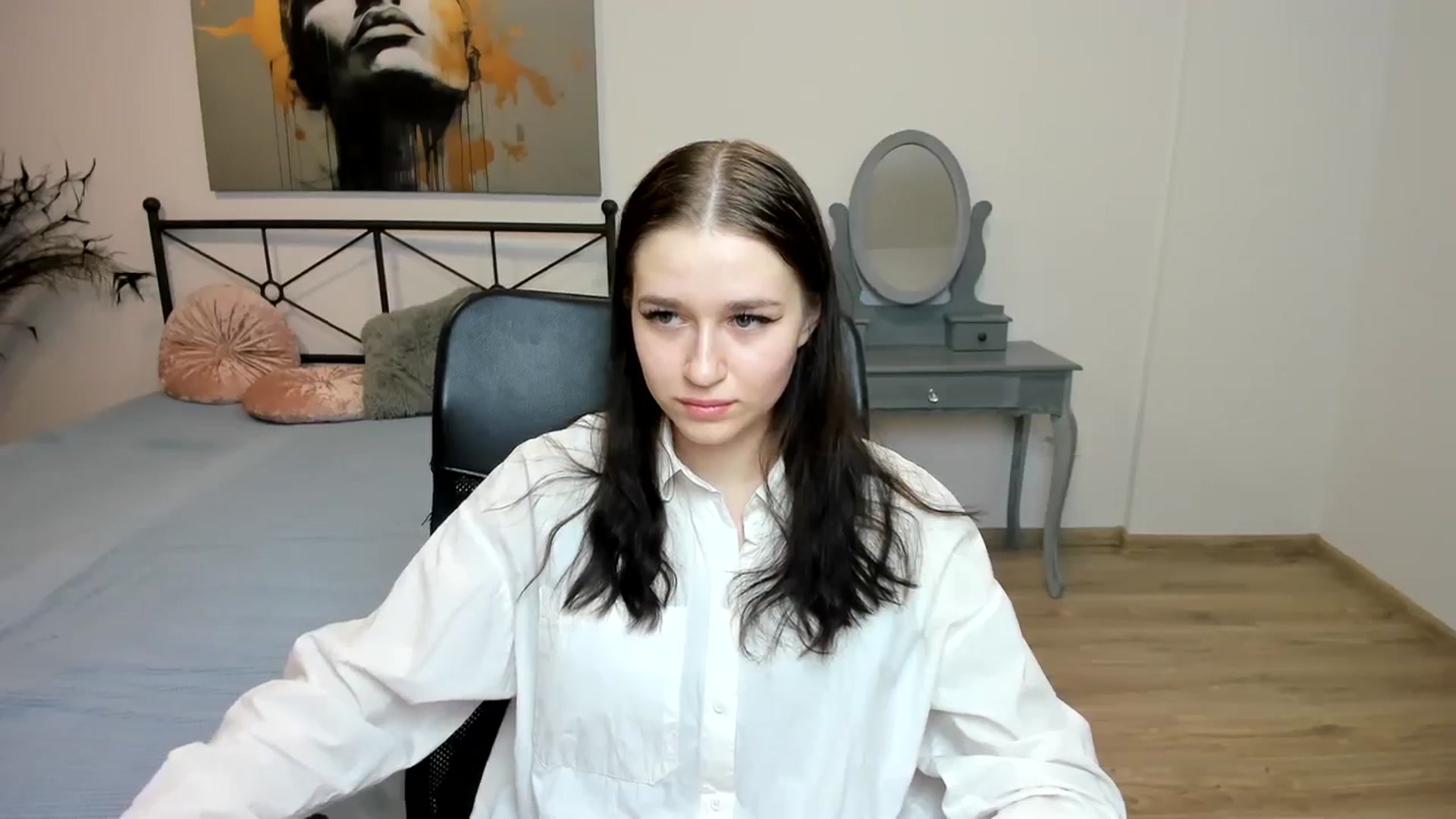 Gallery image thumbnail from SsweetPeaches's myfreecams stream on, 01/21/2024, 23:19 image 5 of 20