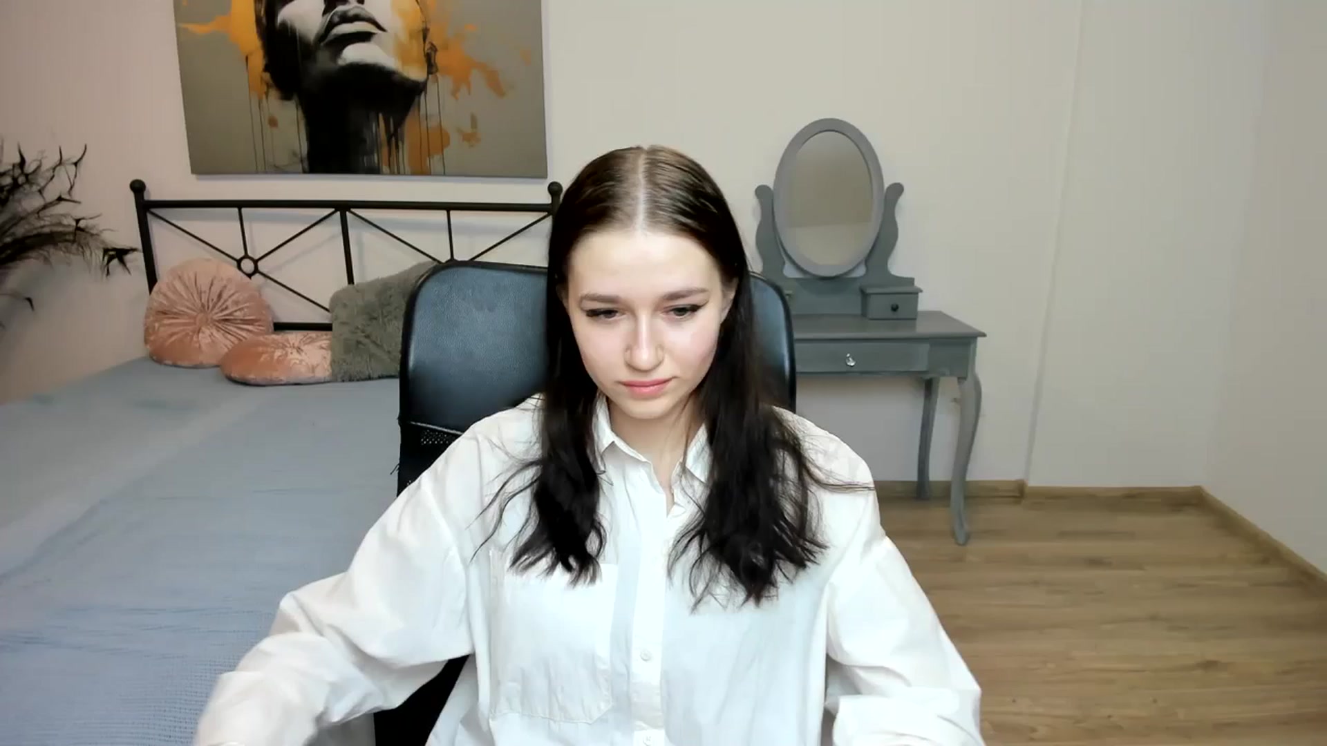 Gallery image thumbnail from SsweetPeaches's myfreecams stream on, 01/21/2024, 23:19 image 15 of 20