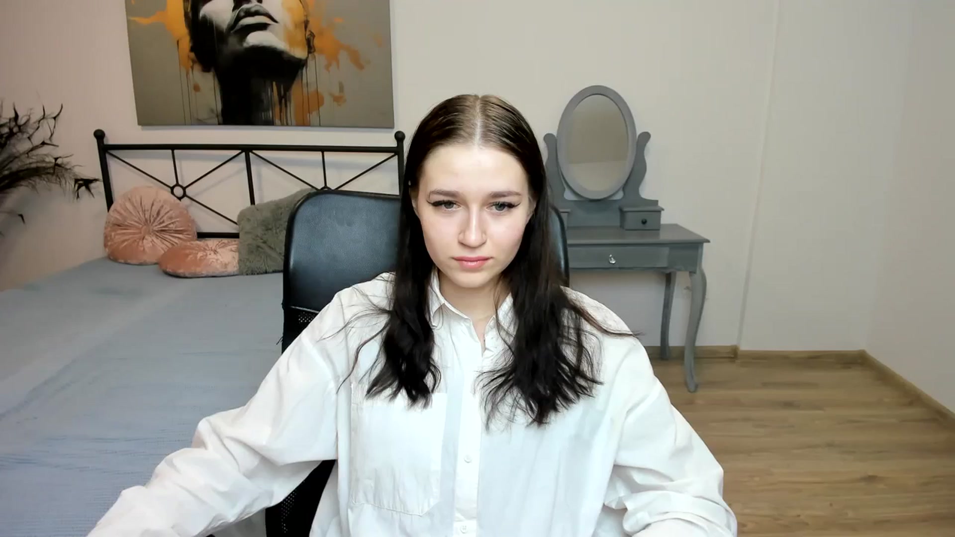 Gallery image thumbnail from SsweetPeaches's myfreecams stream on, 01/21/2024, 23:19 image 6 of 20