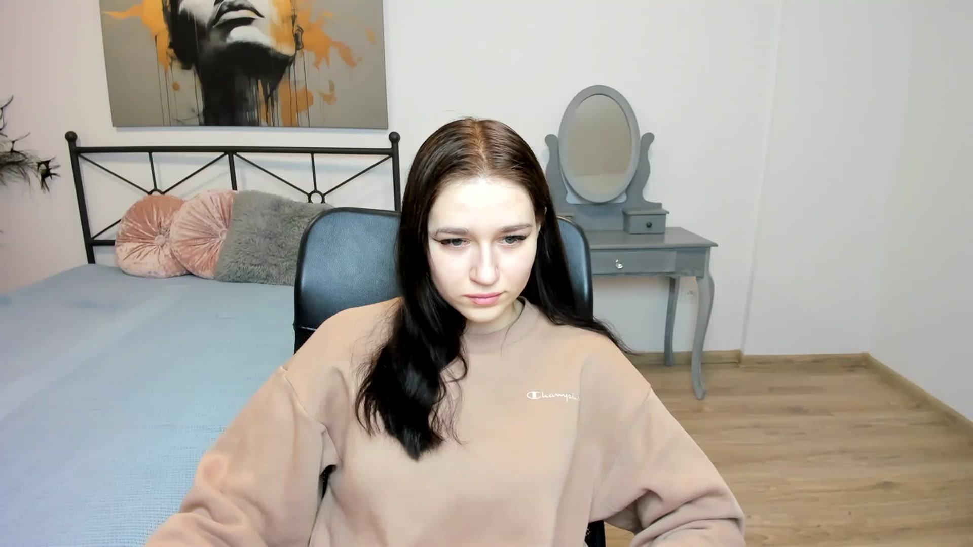 Gallery image thumbnail from SsweetPeaches's myfreecams stream on, 01/27/2024, 22:21 image 5 of 20