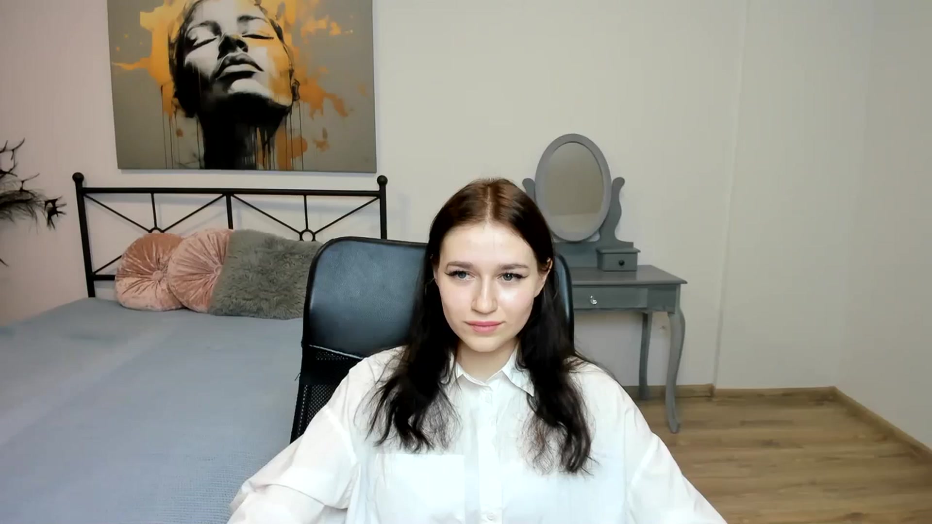 Gallery image thumbnail from SsweetPeaches's myfreecams stream on, 01/28/2024, 23:04 image 18 of 20