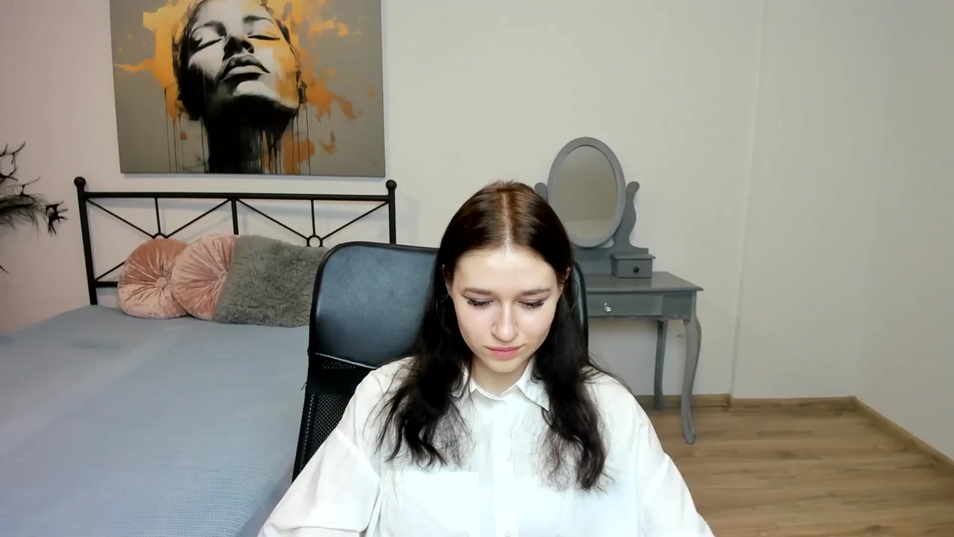Gallery image thumbnail from SsweetPeaches's myfreecams stream on, 01/28/2024, 23:04 image 17 of 20