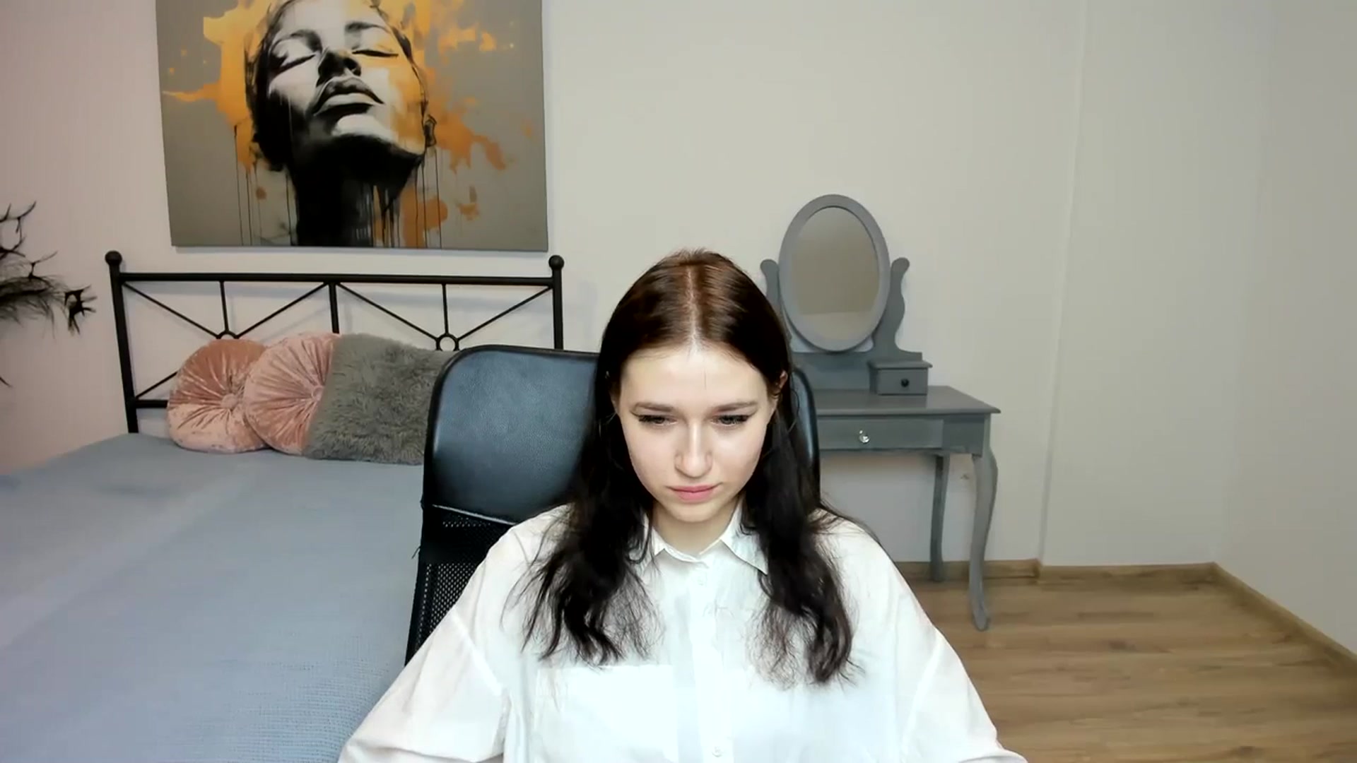 Gallery image thumbnail from SsweetPeaches's myfreecams stream on, 01/28/2024, 23:04 image 12 of 20