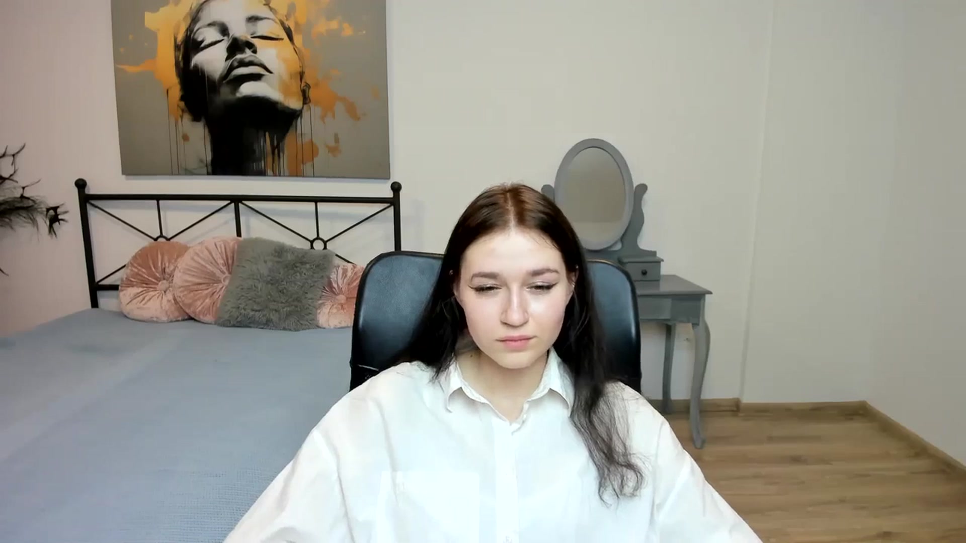 Gallery image thumbnail from SsweetPeaches's myfreecams stream on, 01/29/2024, 24:32 image 12 of 20