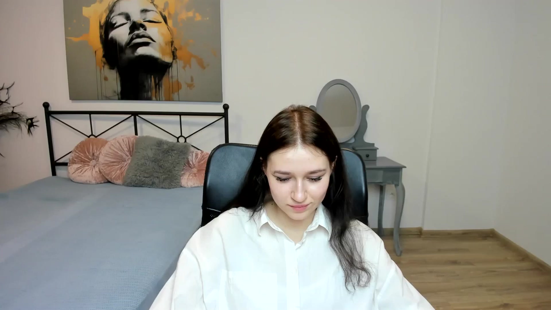 Gallery image thumbnail from SsweetPeaches's myfreecams stream on, 01/29/2024, 24:32 image 11 of 20