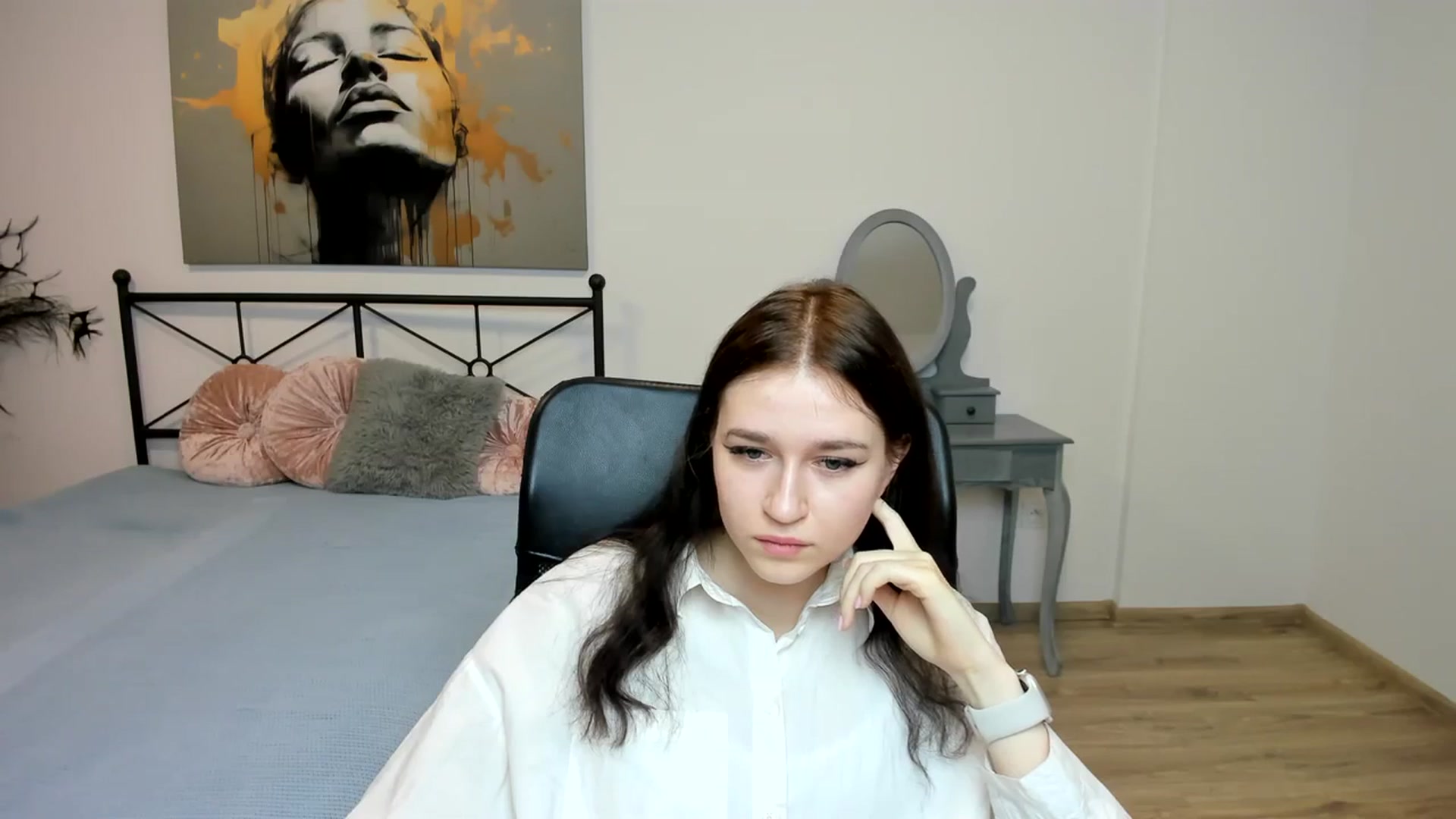 Gallery image thumbnail from SsweetPeaches's myfreecams stream on, 01/29/2024, 24:32 image 7 of 20
