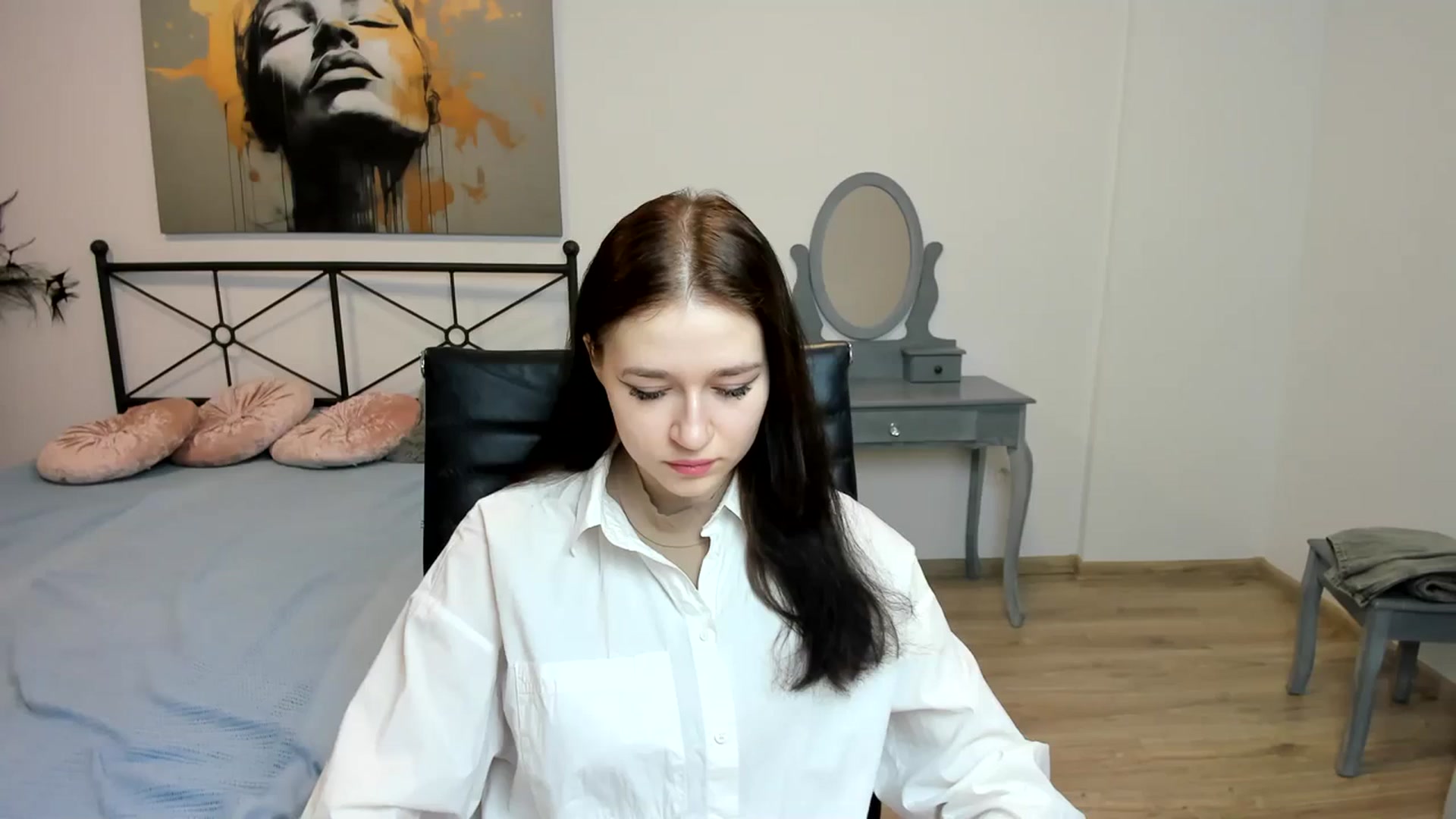Gallery image thumbnail from SsweetPeaches's myfreecams stream on, 02/01/2024, 21:30 image 9 of 20