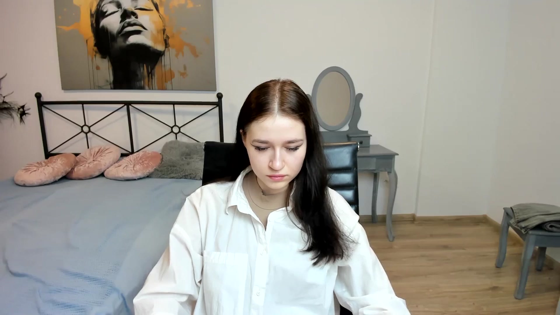 Gallery image thumbnail from SsweetPeaches's myfreecams stream on, 02/01/2024, 22:45 image 4 of 20