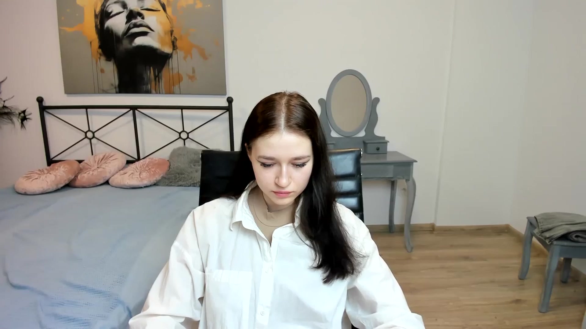 Gallery image thumbnail from SsweetPeaches's myfreecams stream on, 02/01/2024, 22:45 image 9 of 20