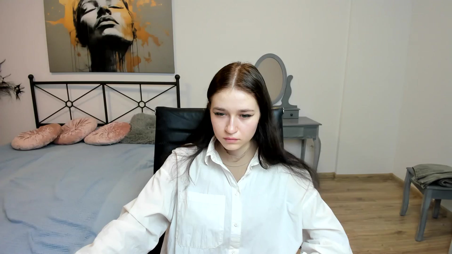 Gallery image thumbnail from SsweetPeaches's myfreecams stream on, 02/02/2024, 02:10 image 18 of 20
