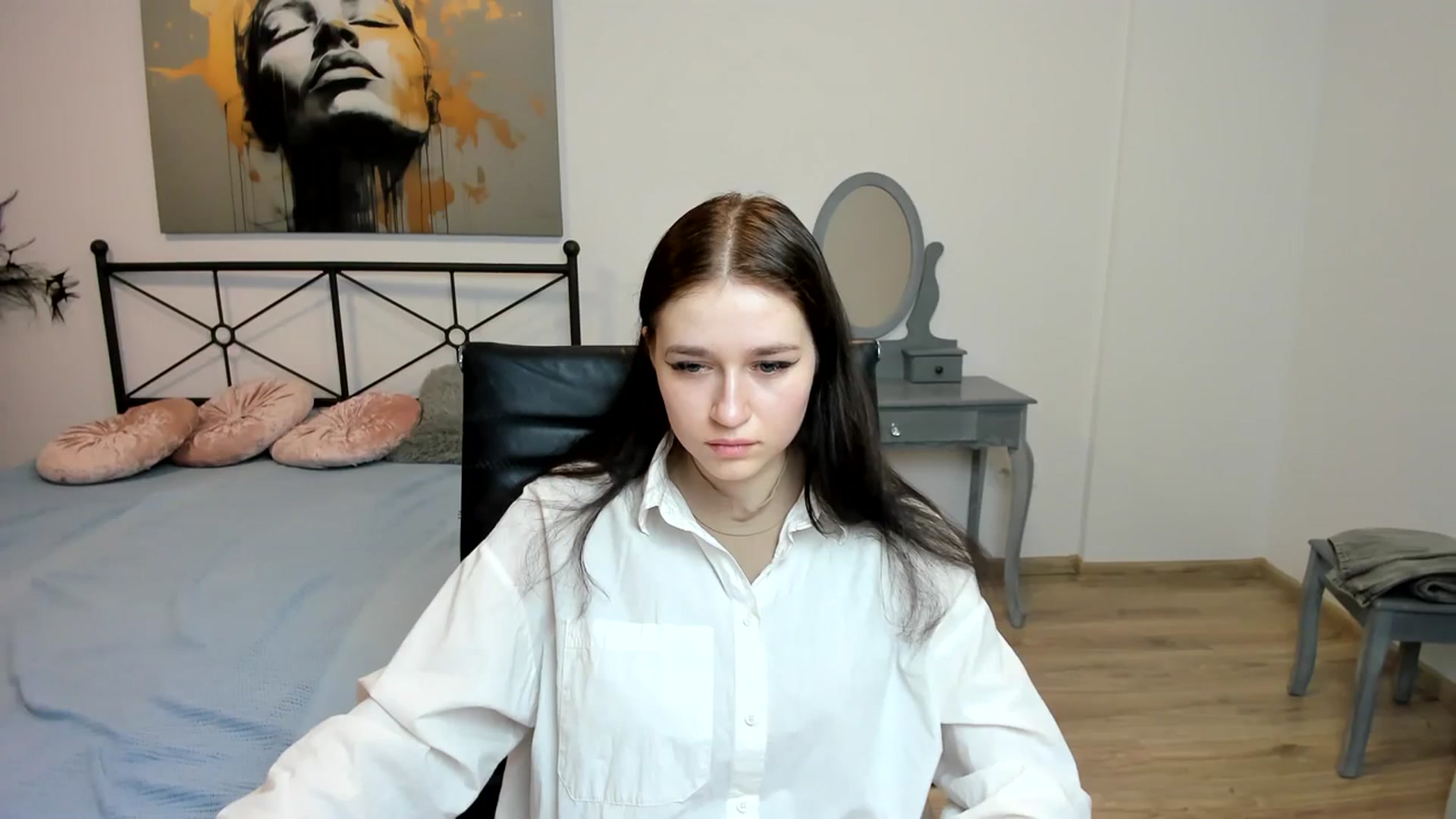 Gallery image thumbnail from SsweetPeaches's myfreecams stream on, 02/02/2024, 02:10 image 14 of 20