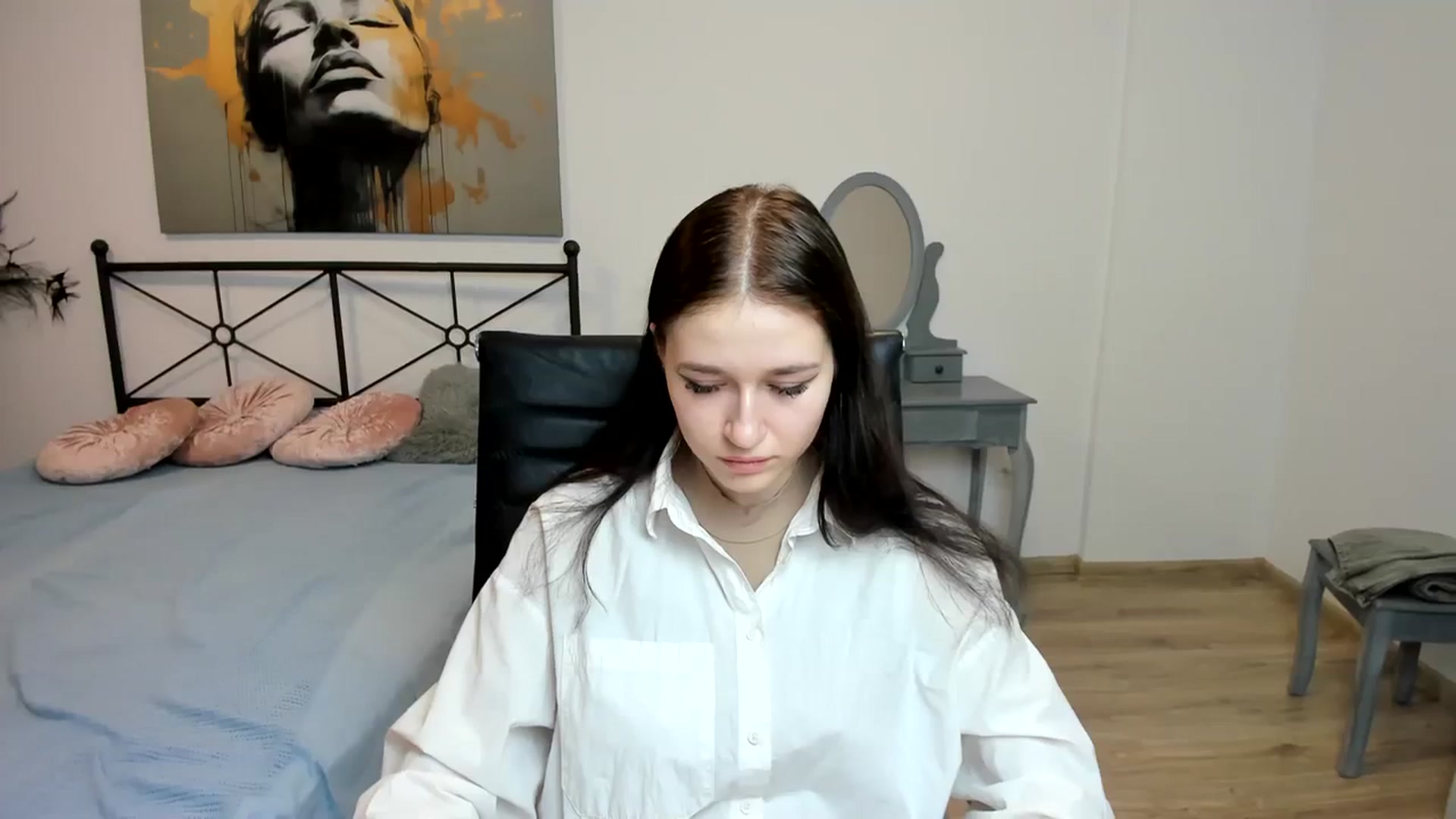 Gallery image thumbnail from SsweetPeaches's myfreecams stream on, 02/02/2024, 02:10 image 11 of 20