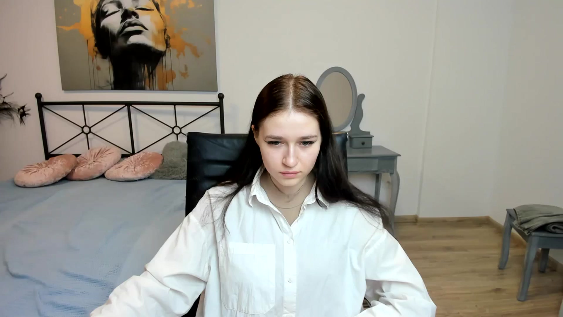 Gallery image thumbnail from SsweetPeaches's myfreecams stream on, 02/02/2024, 02:10 image 7 of 20