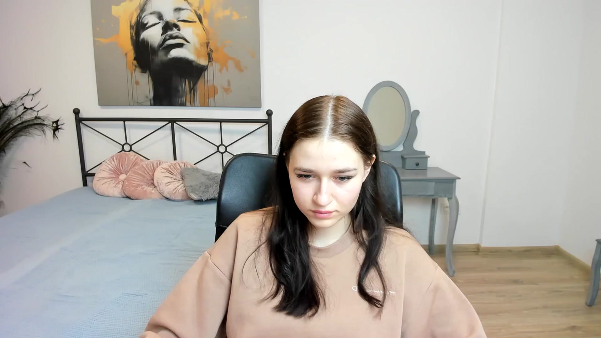 Gallery image thumbnail from SsweetPeaches's myfreecams stream on, 02/11/2024, 22:59 image 19 of 20