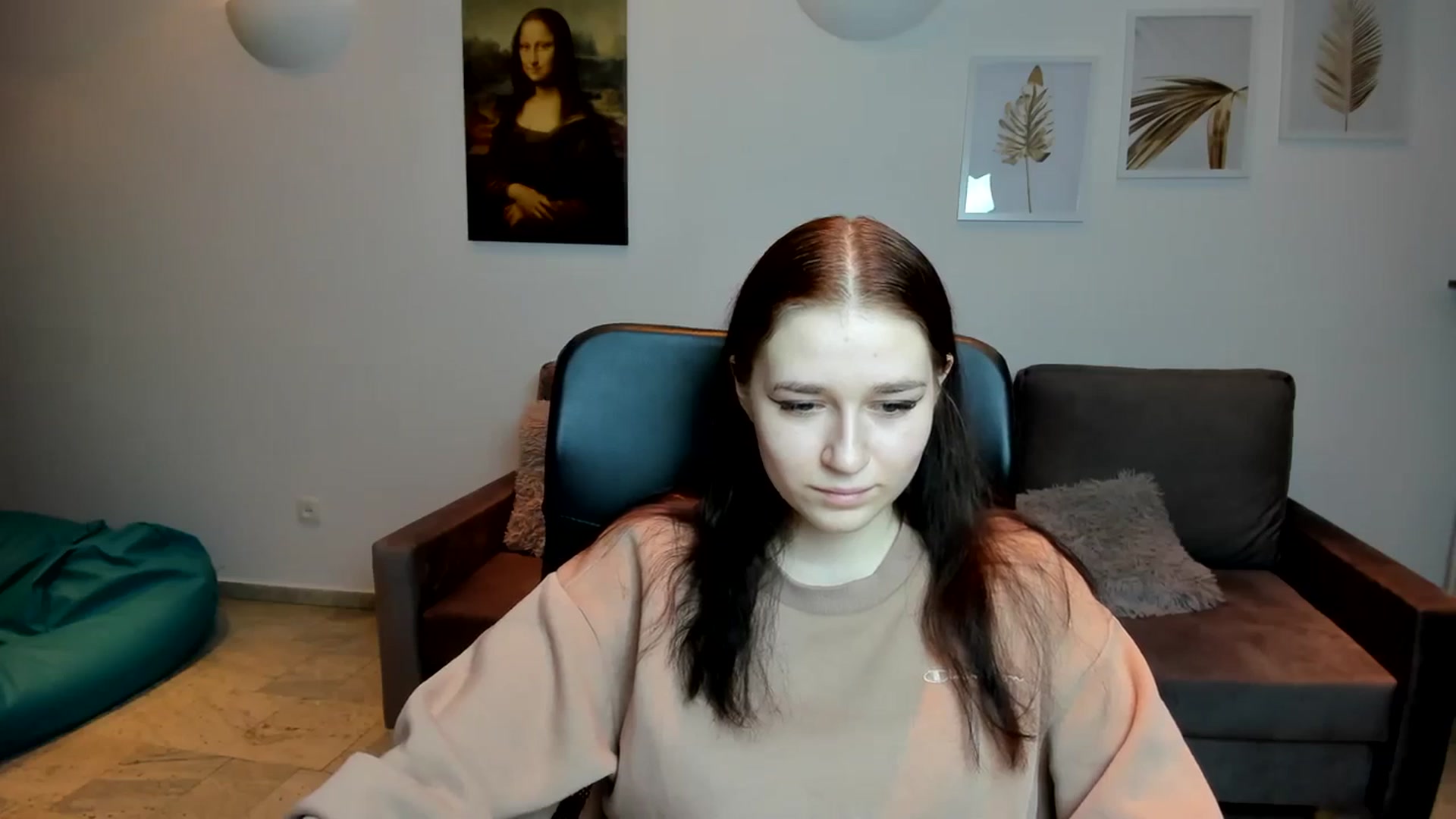 Gallery image thumbnail from SsweetPeaches's myfreecams stream on, 02/15/2024, 22:50 image 20 of 20