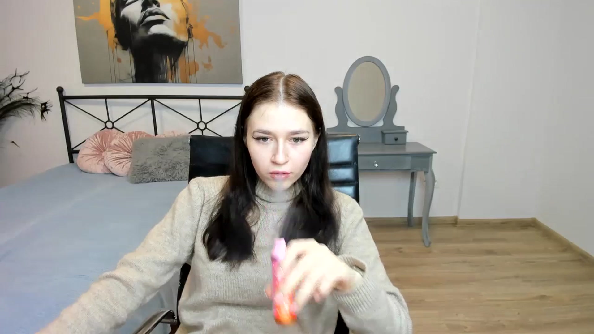 Gallery image thumbnail from SsweetPeaches's myfreecams stream on, 02/18/2024, 21:51 image 5 of 20